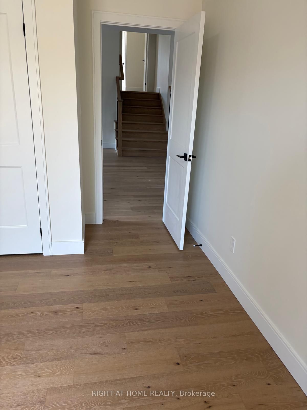 376 Mitchell Avenue Property Photo 27