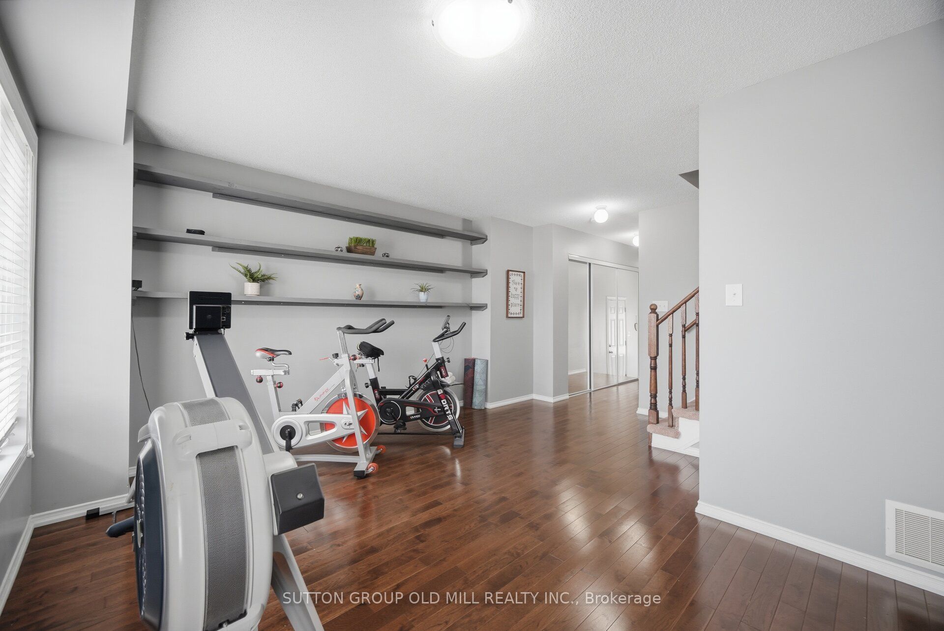 946 Audley Road N Property Photo 10