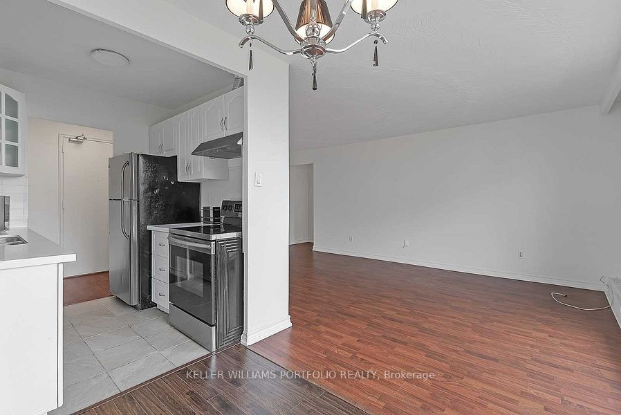 921 Midland Avenue 704 Property Photo 11