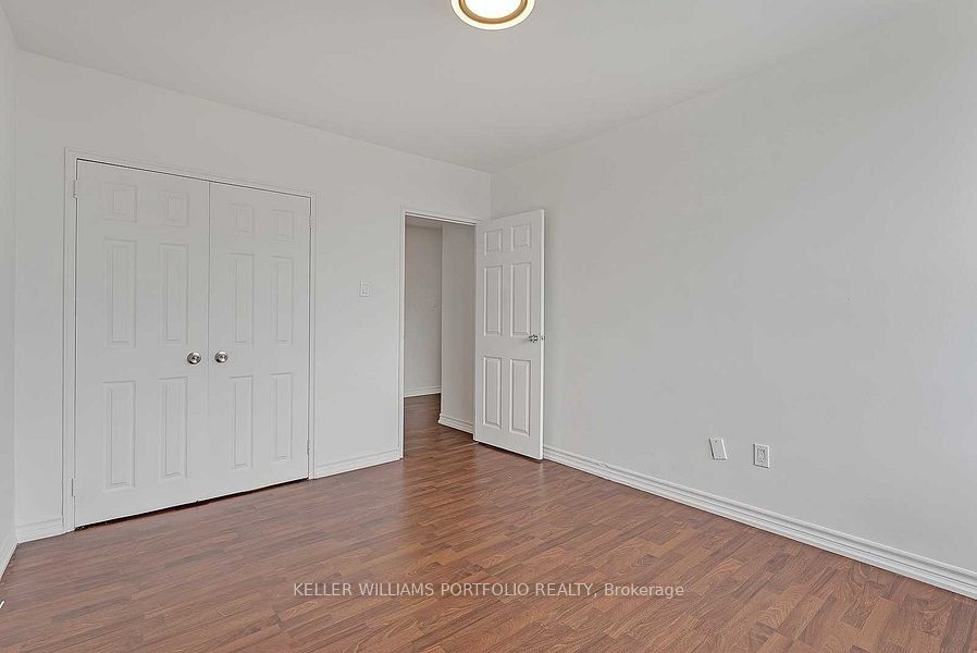 921 Midland Avenue 704 Property Photo 19