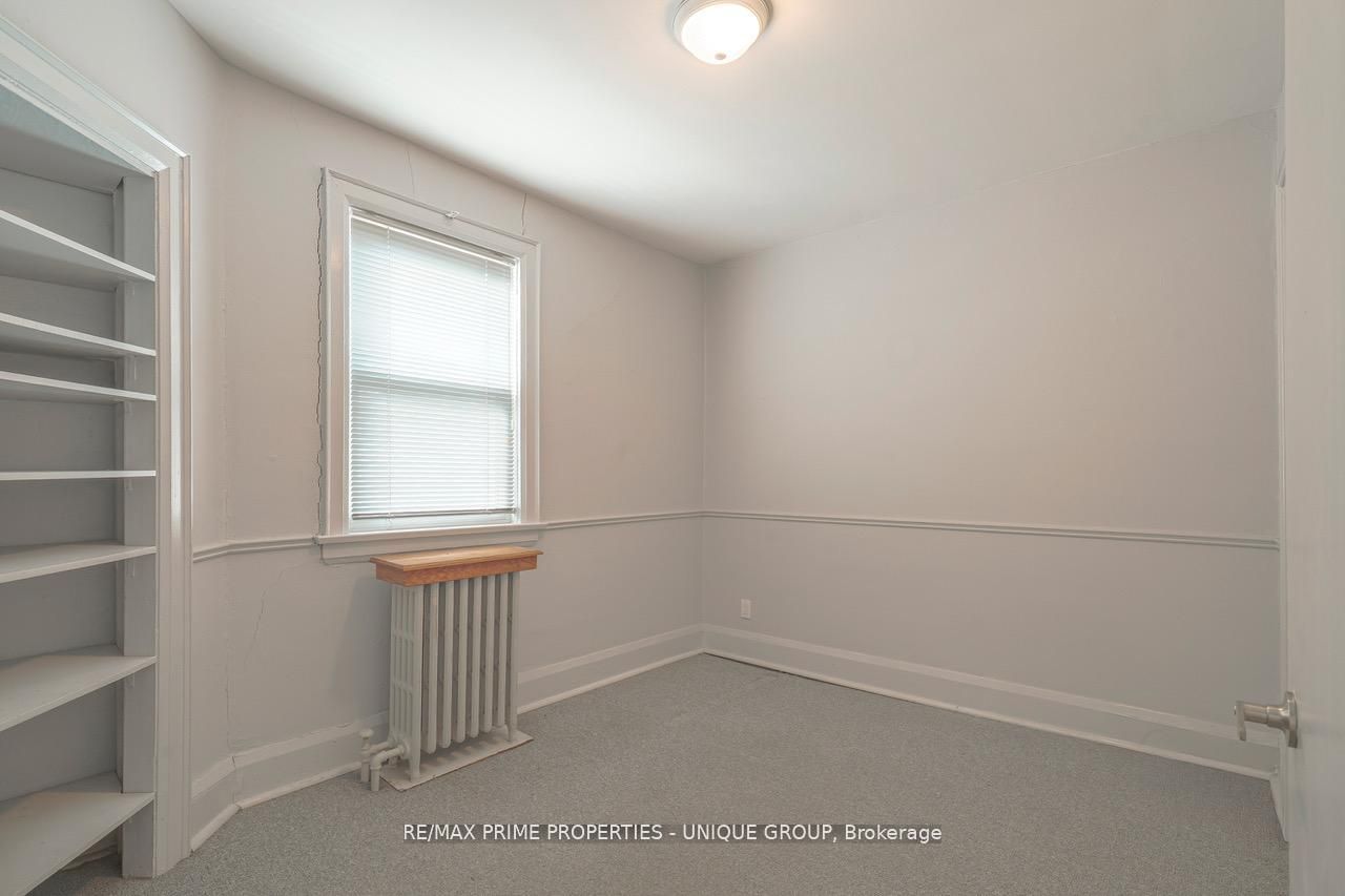 1 Bonfield Avenue Main Property Photo 6