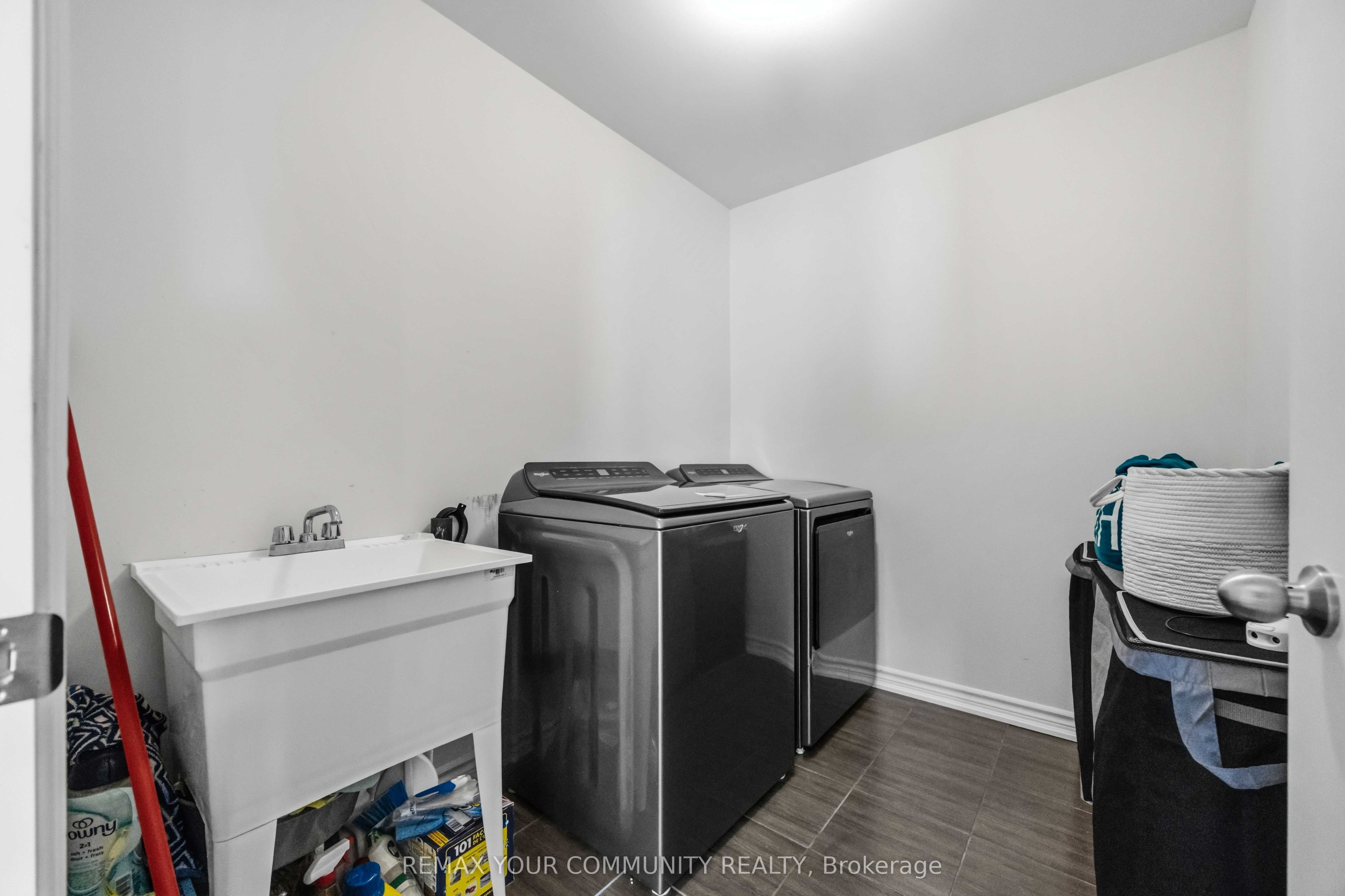 1117 Skyridge Boulevard Property Photo 42