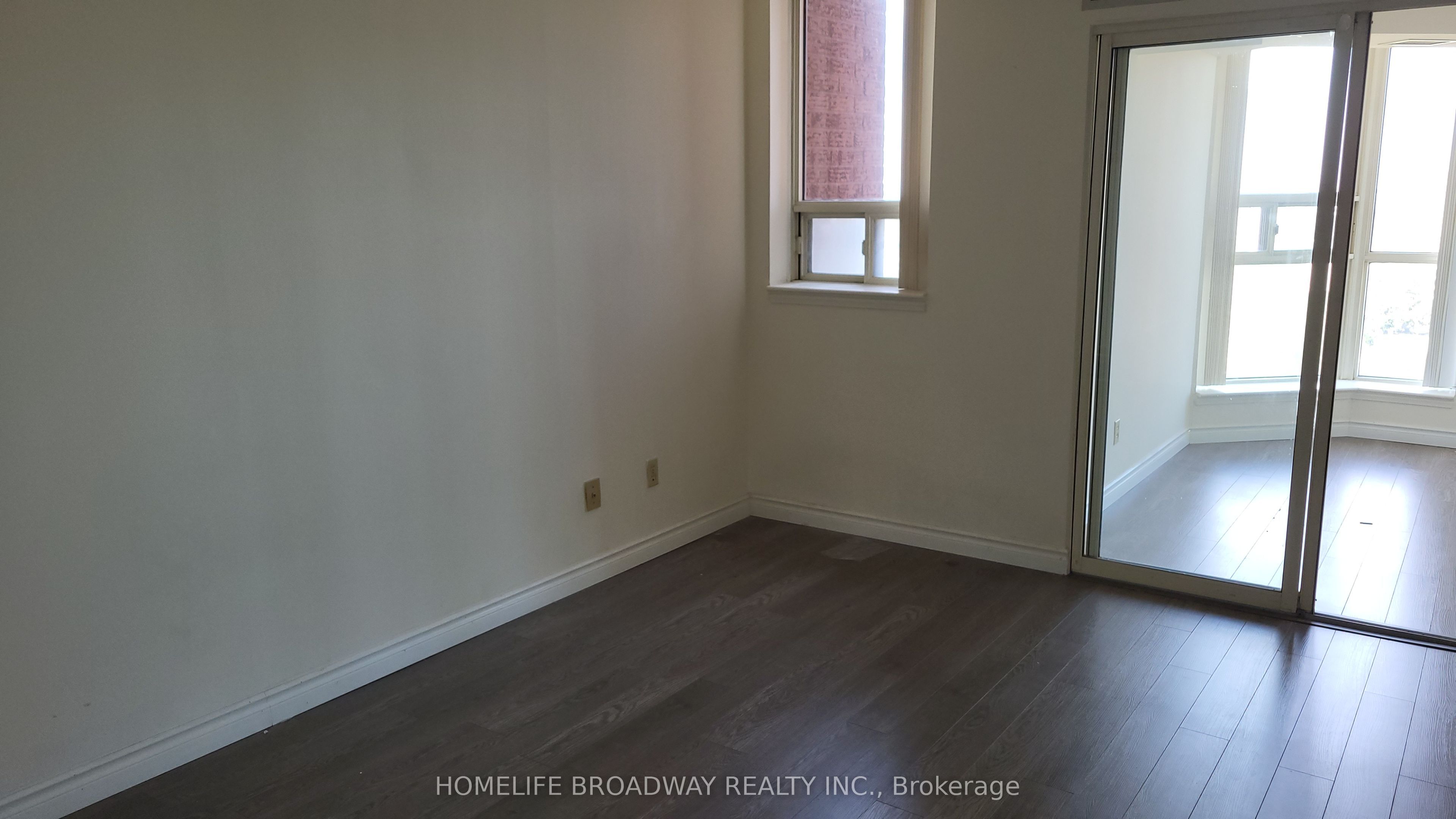 2460 Eglinton Avenue E 1708 Property Photo 3