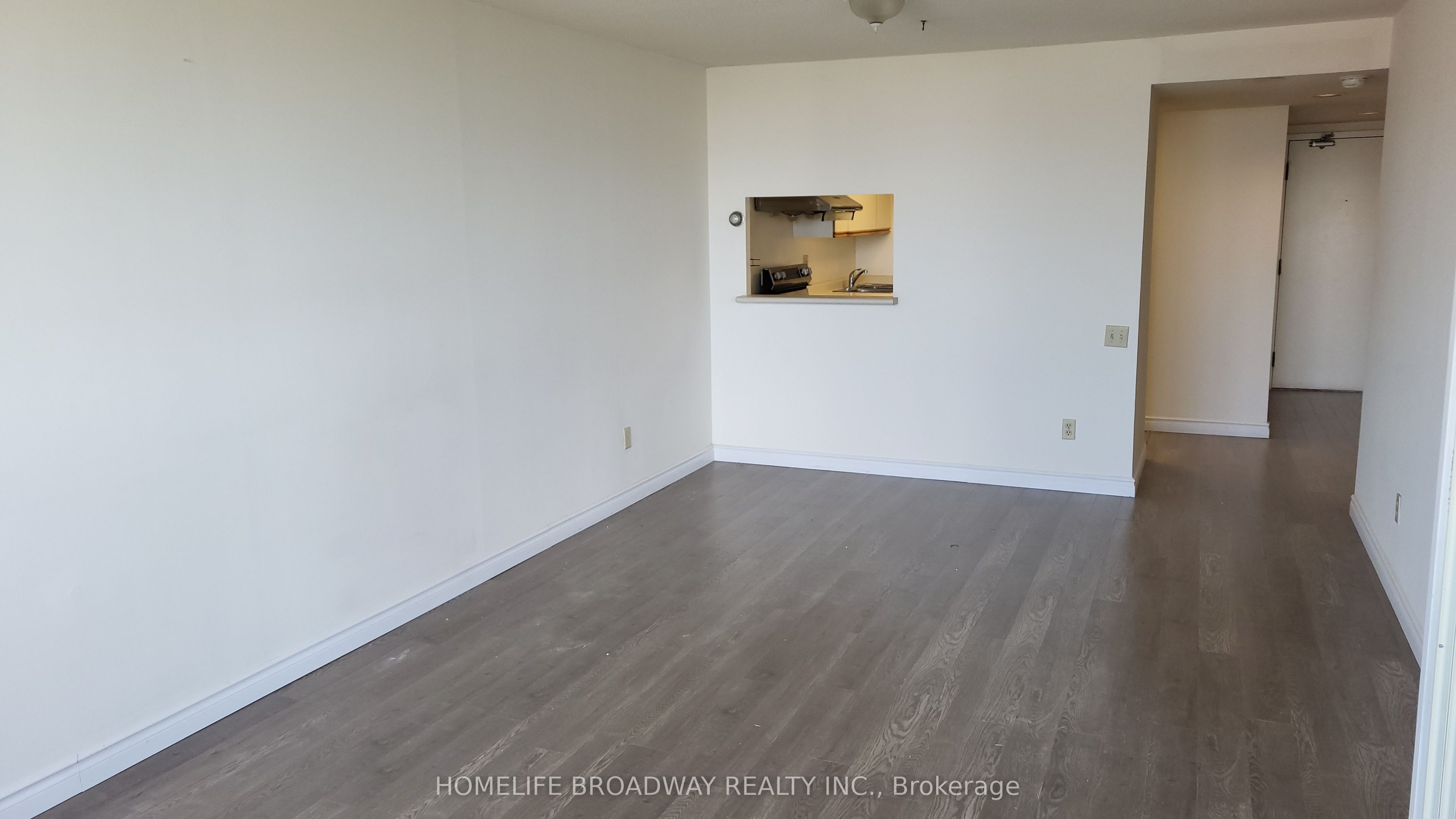 2460 Eglinton Avenue E 1708 Property Photo 4