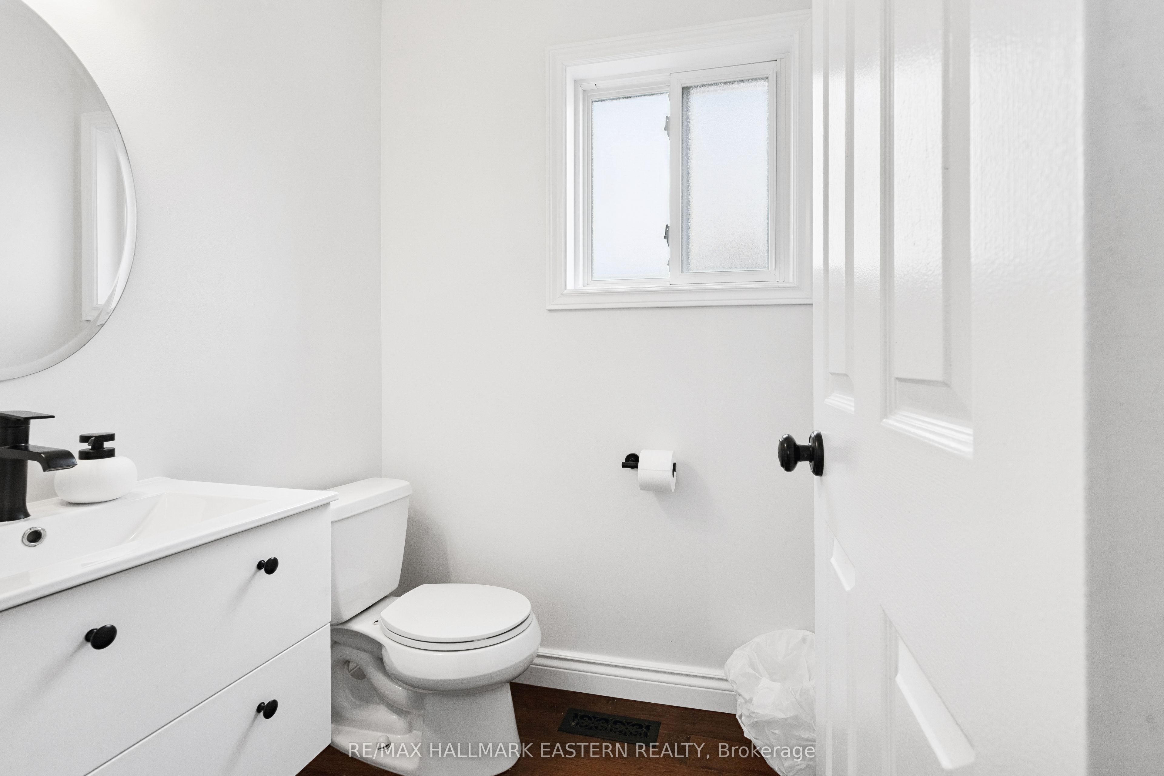15 Ravenscroft Road Property Photo 22