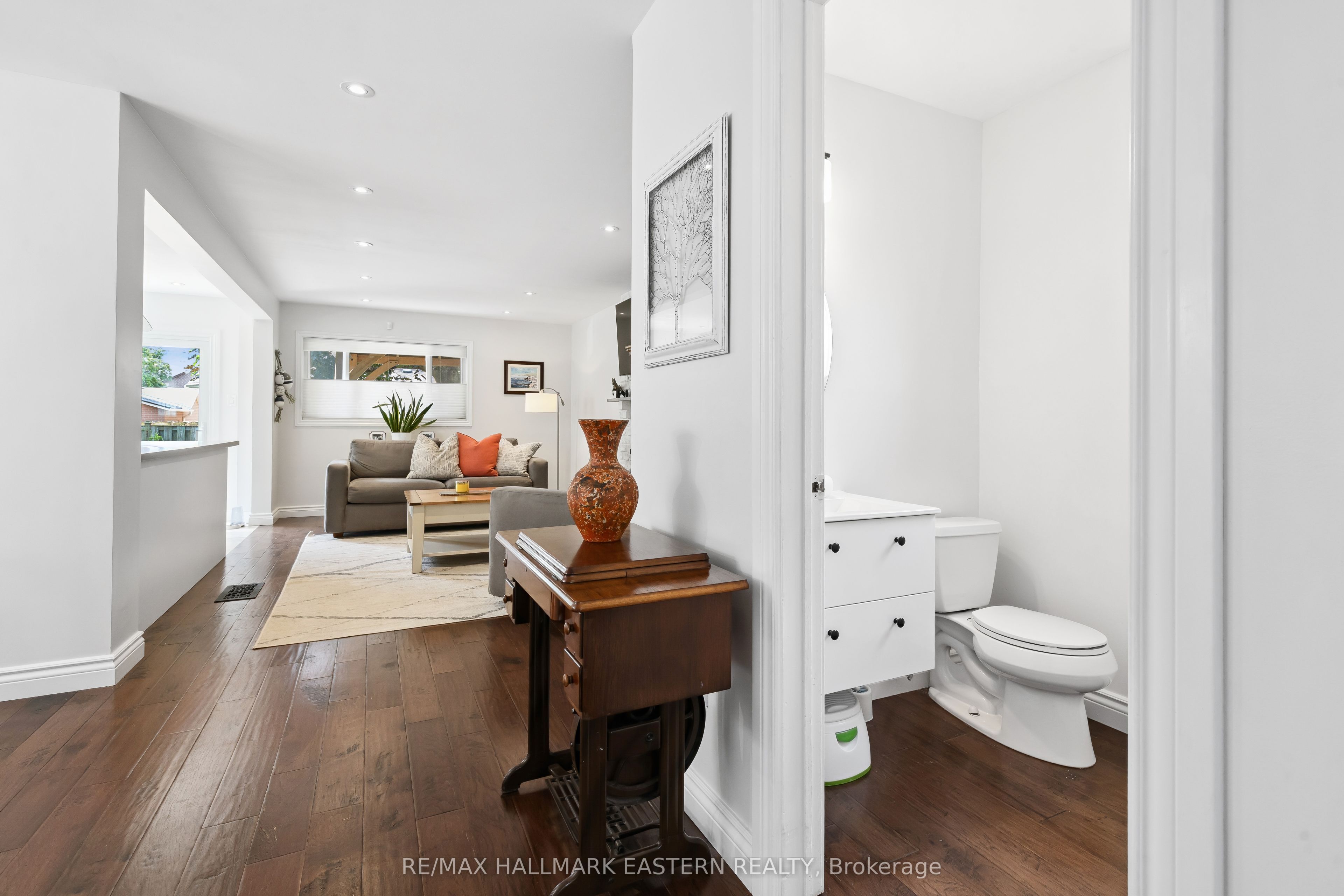 15 Ravenscroft Road Property Photo 23