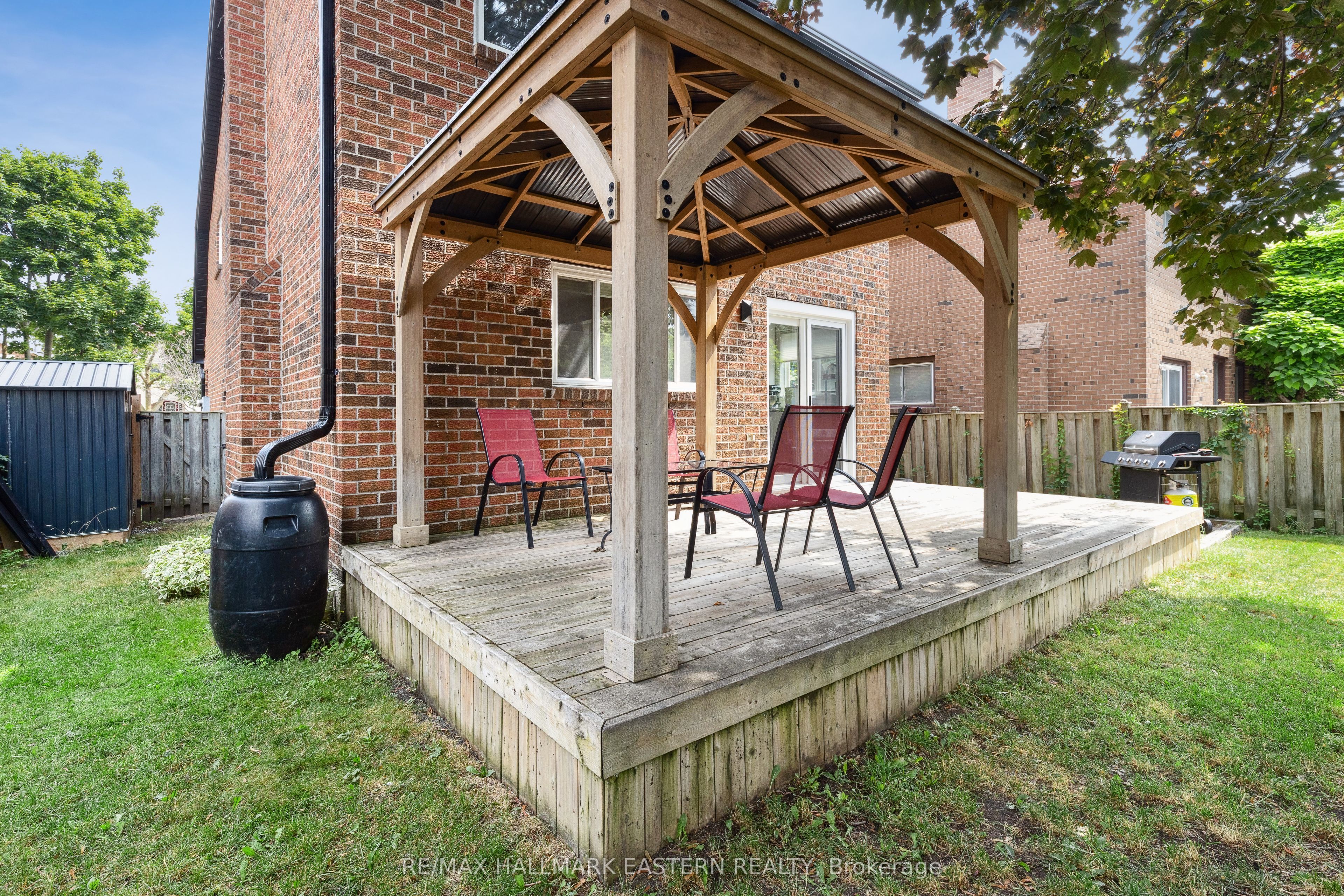 15 Ravenscroft Road Property Photo 45
