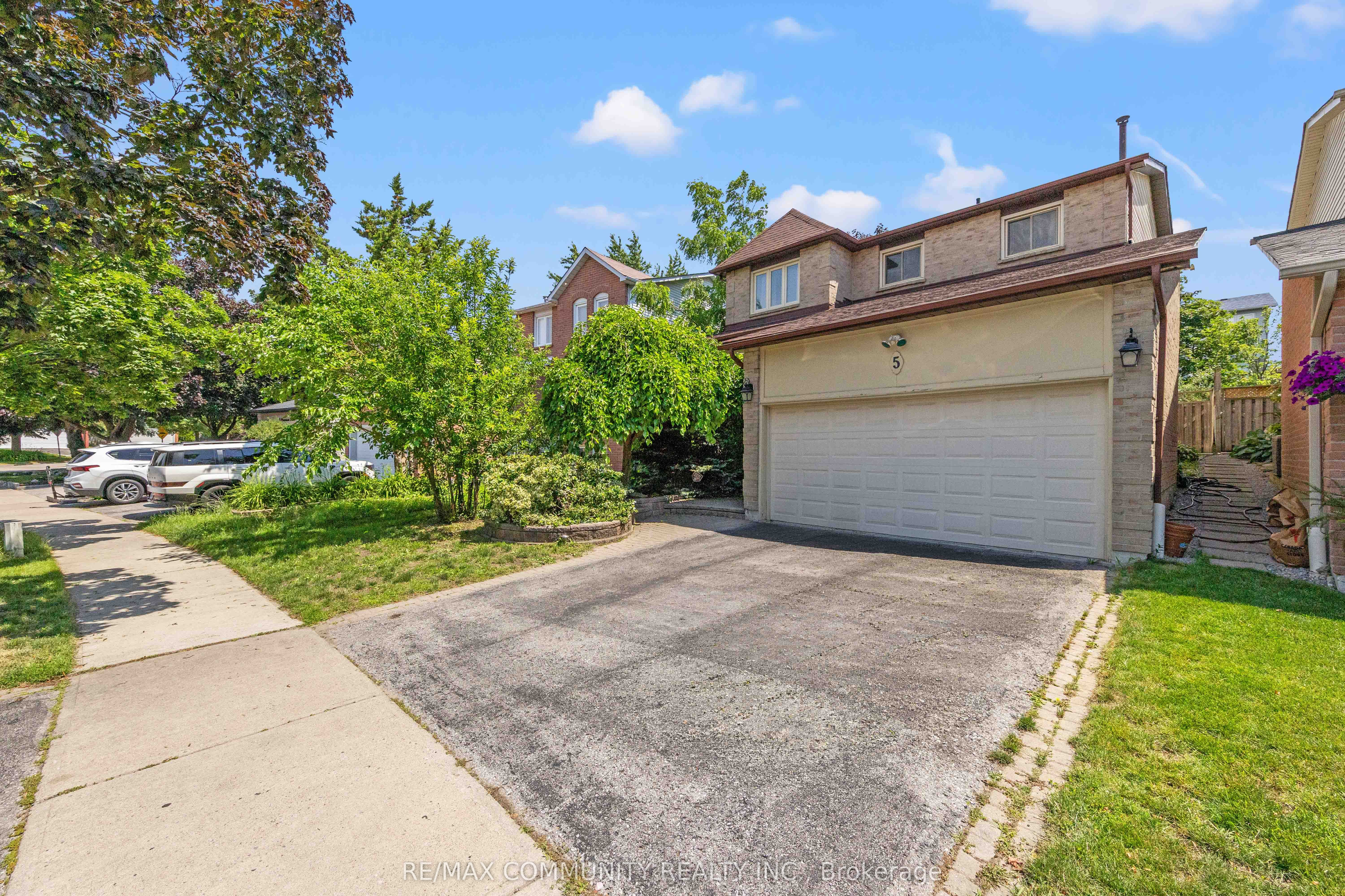 5 Plowman Drive Property Photo 1