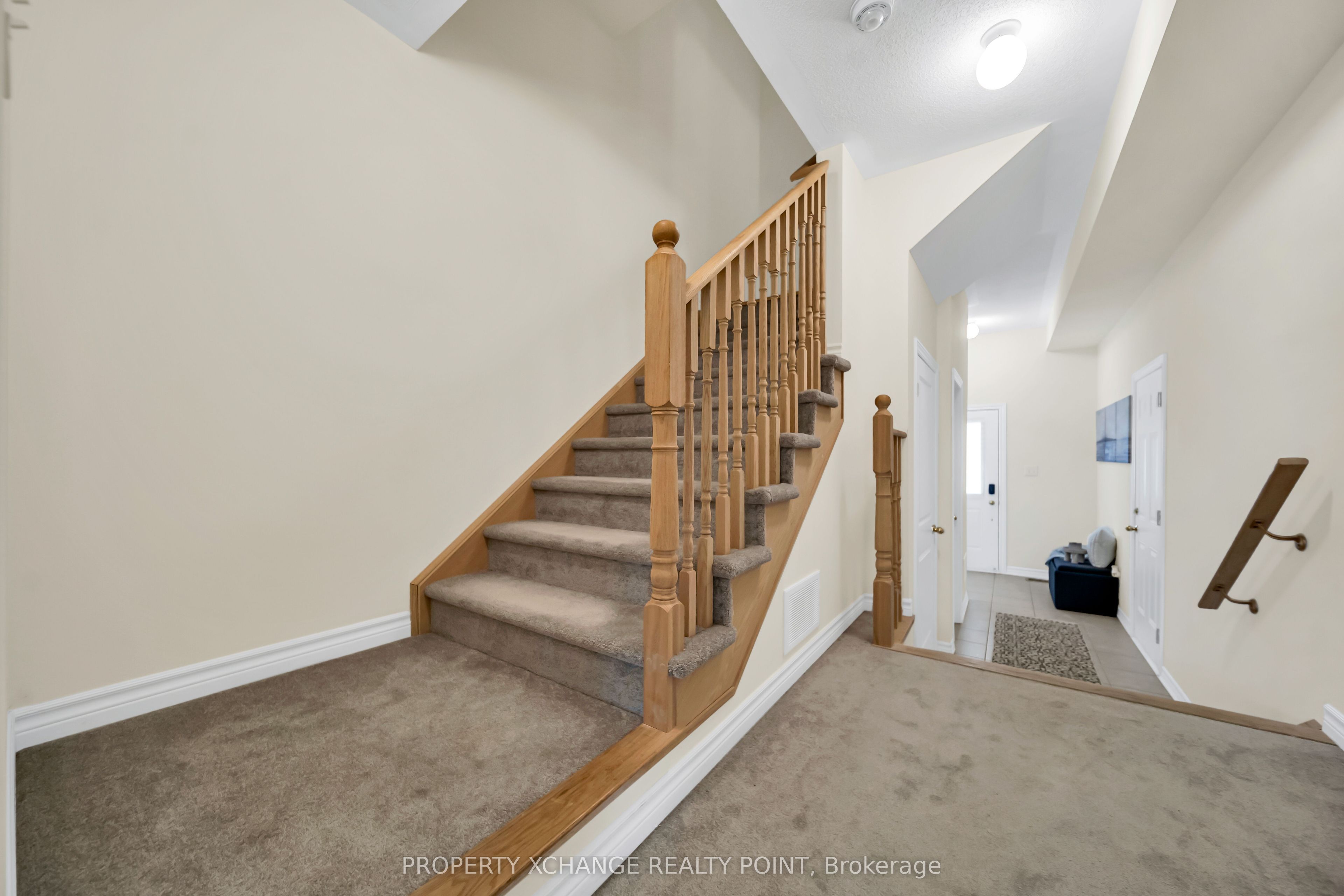2540 William Jackson Drive 603 Property Photo 4