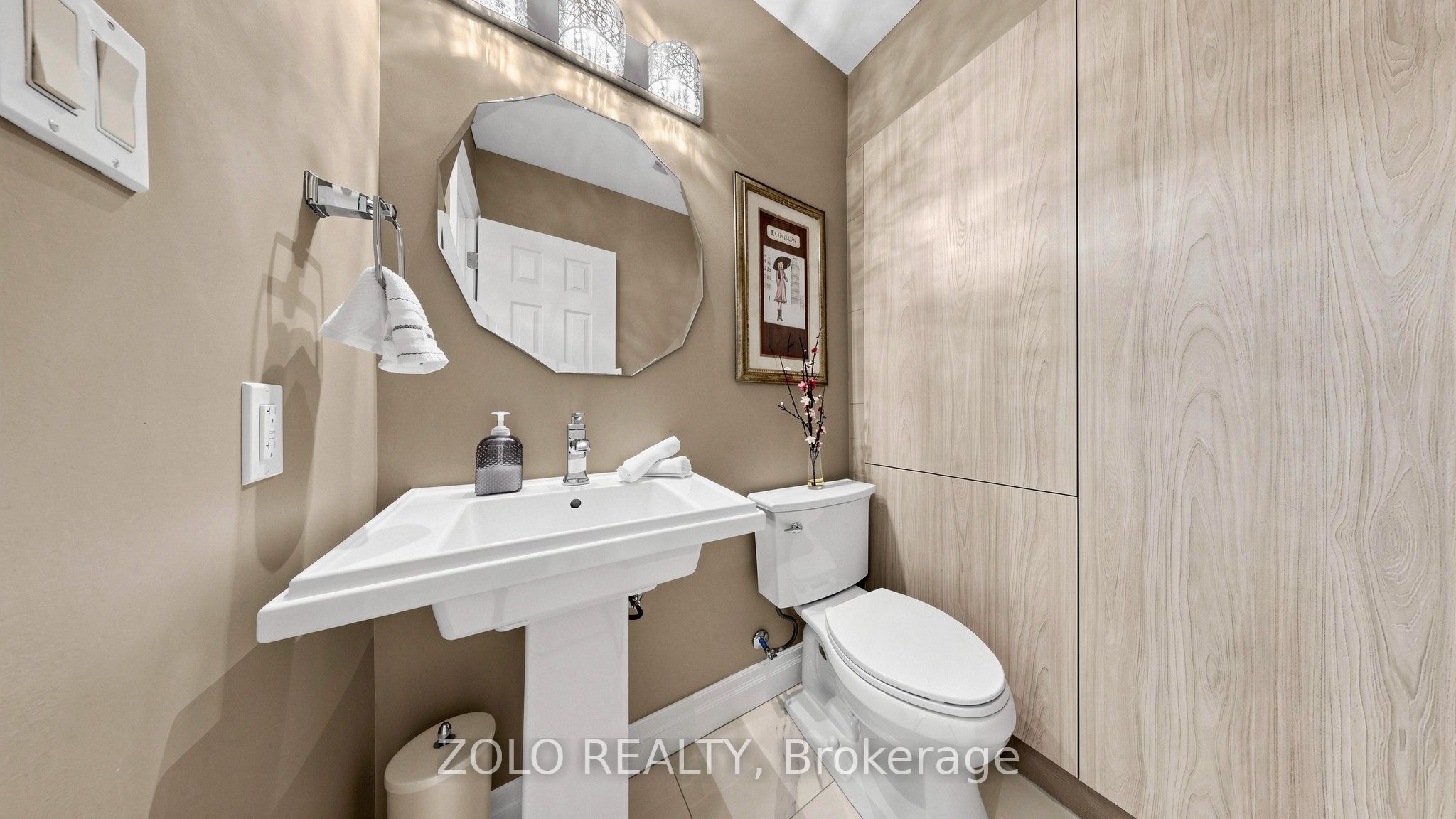 41 Meadowcliffe Drive Property Photo 38