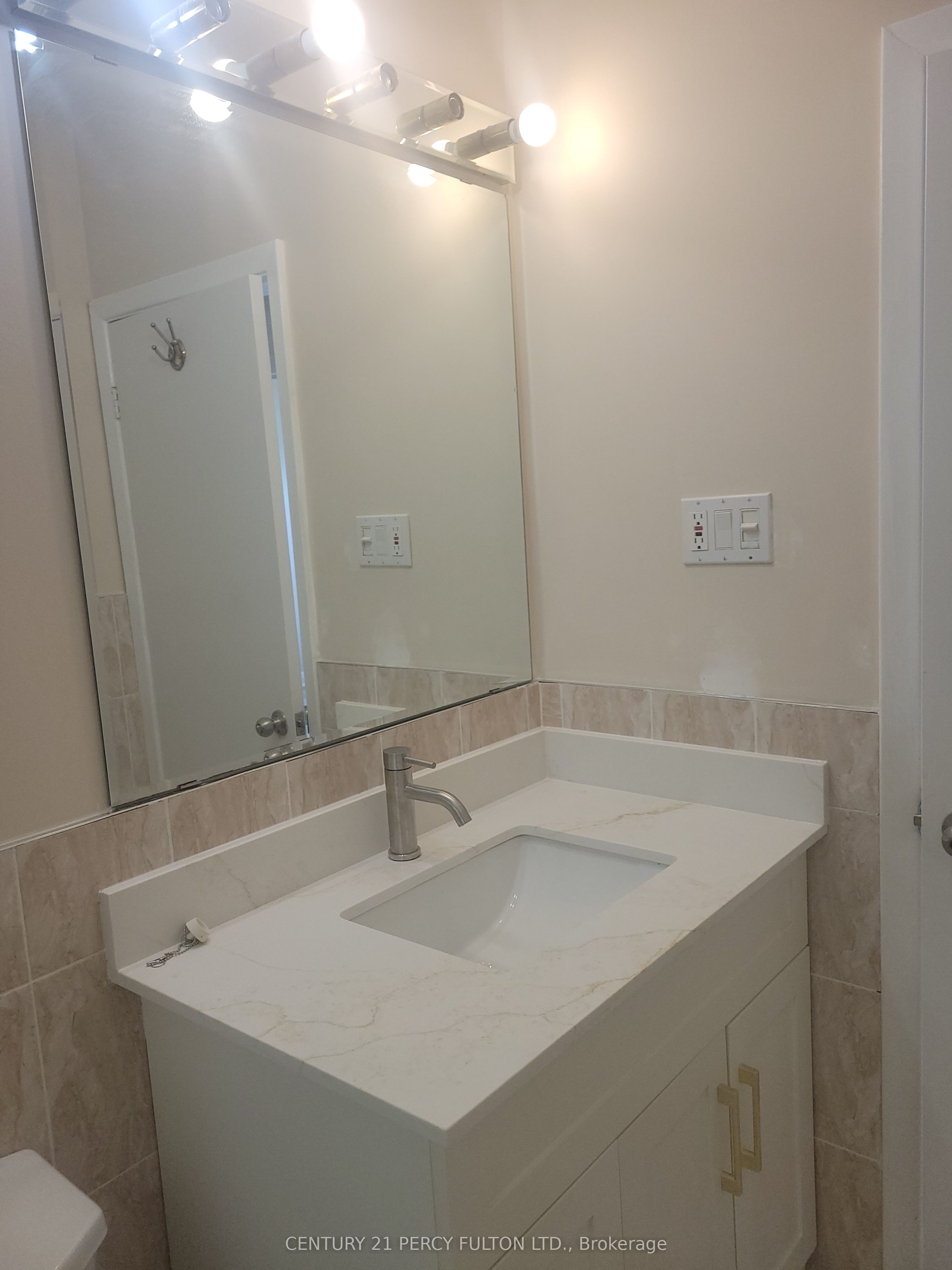 71 Grace Street Property Photo 15