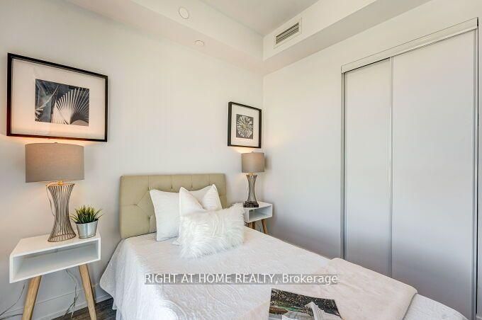 2550 Simcoe Street E 1207 Property Photo 10