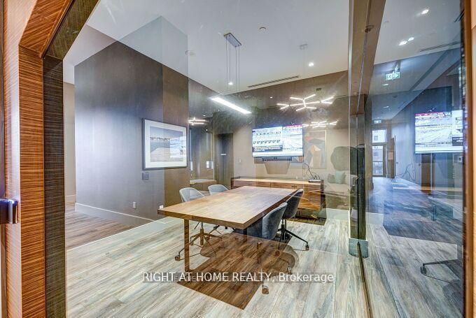 2550 Simcoe Street E 1207 Property Photo 17
