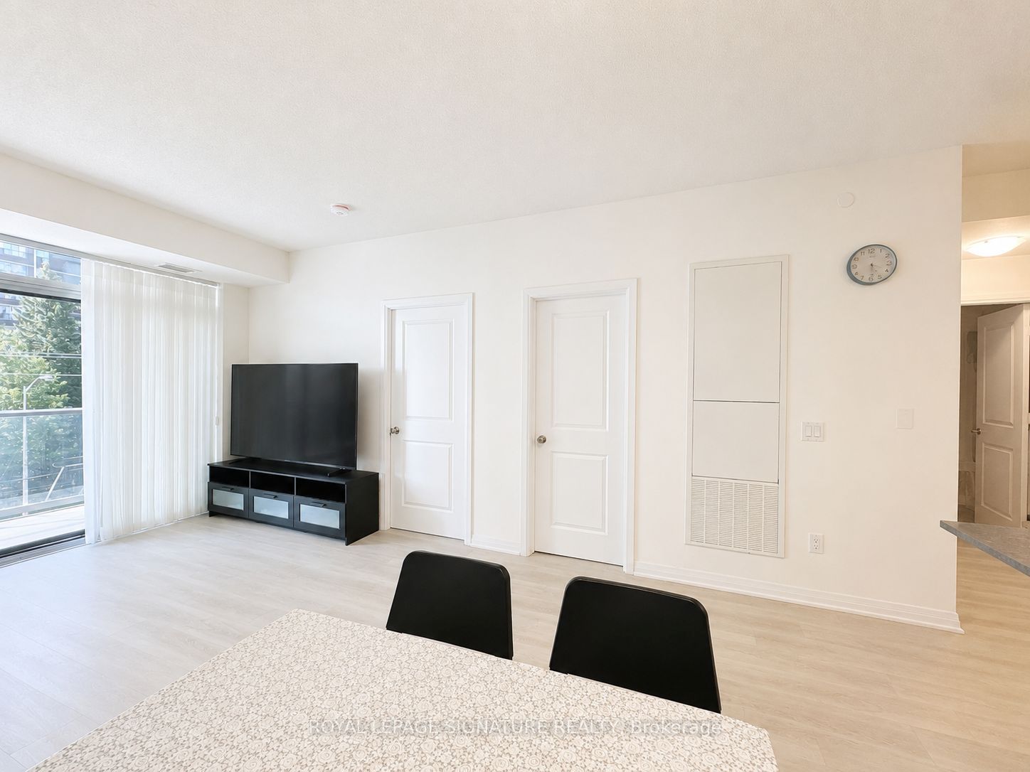 3270 Sheppard Avenue E 325 Property Photo 3