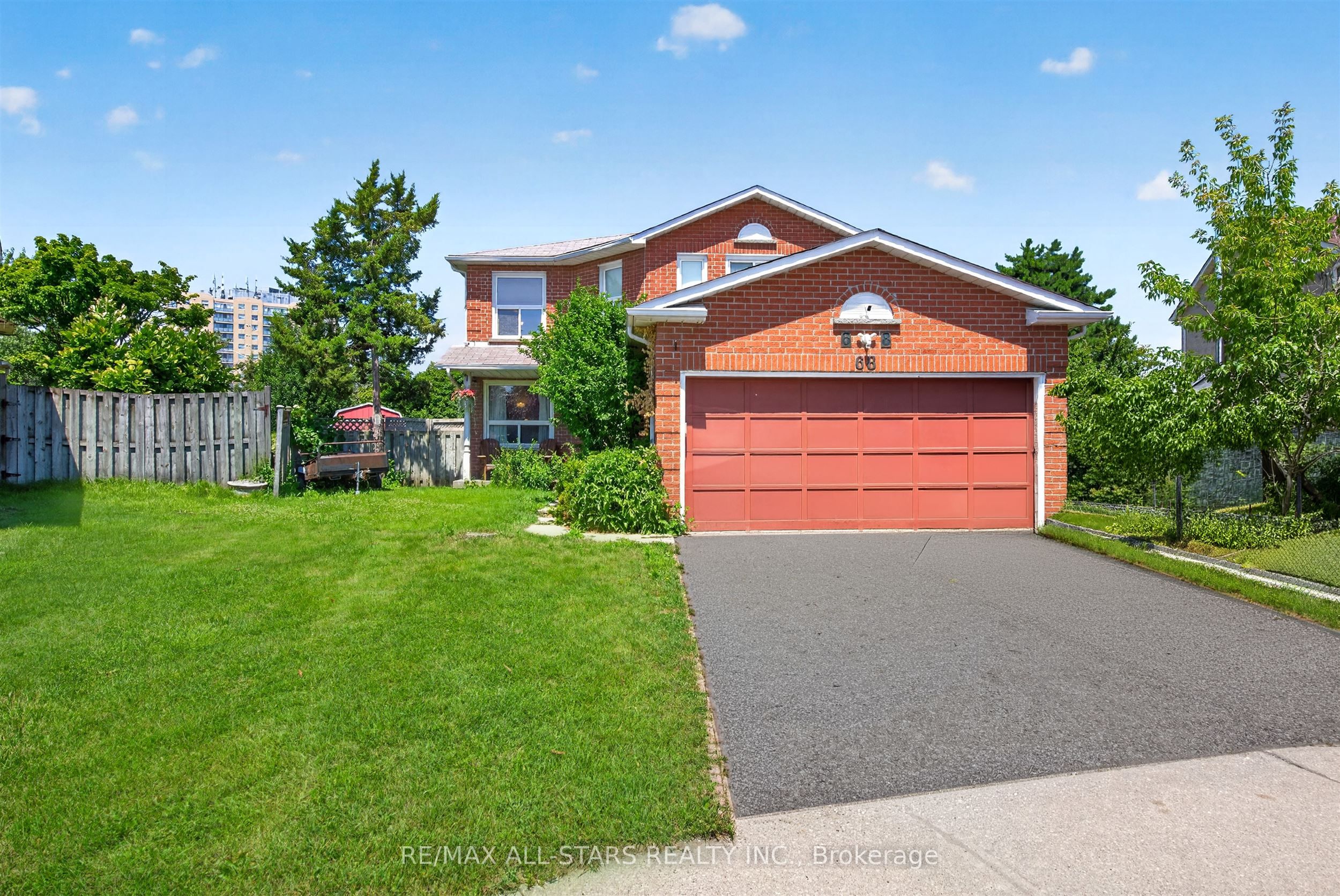 68 Patterson Crescent Property Photo 1