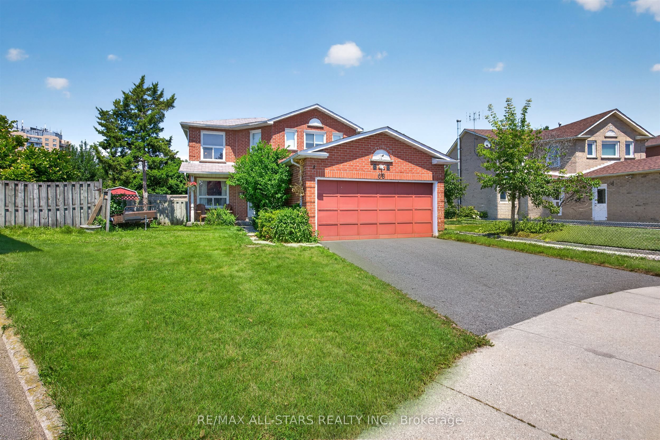 68 Patterson Crescent Property Photo 2