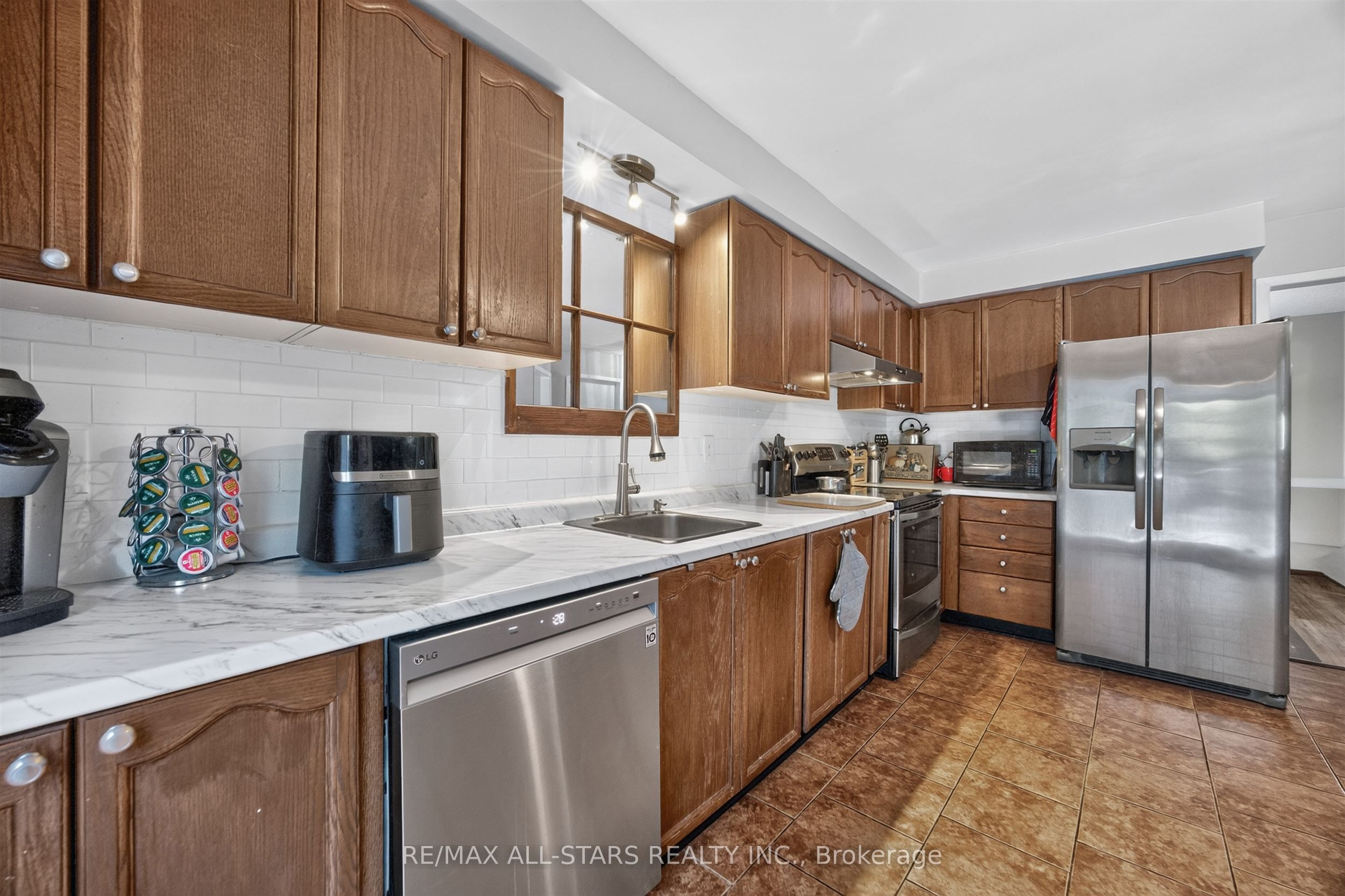 68 Patterson Crescent Property Photo 12
