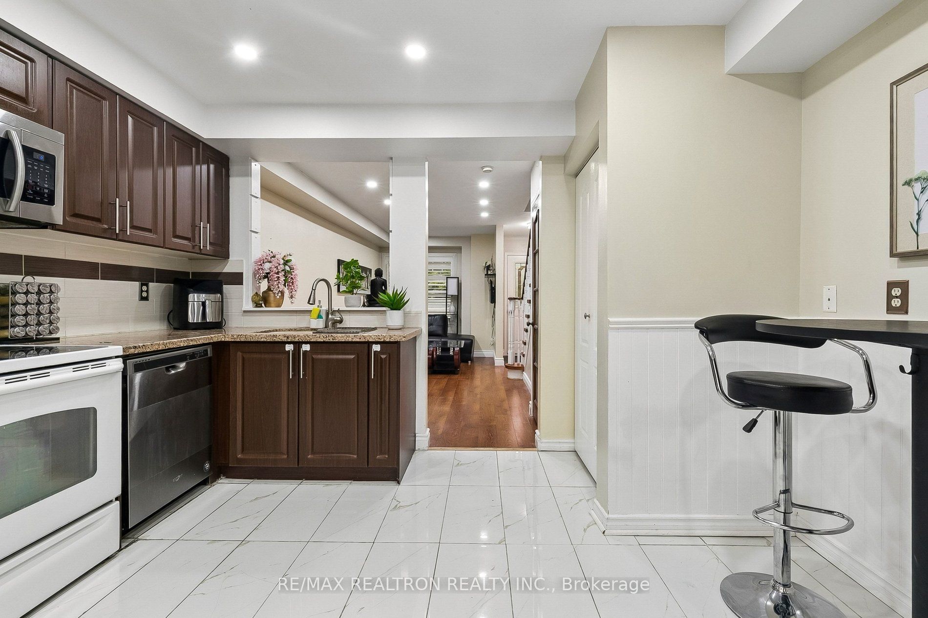 25 Hedge End Road Property Photo 16