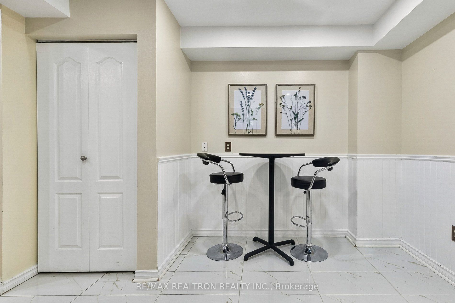 25 Hedge End Road Property Photo 17