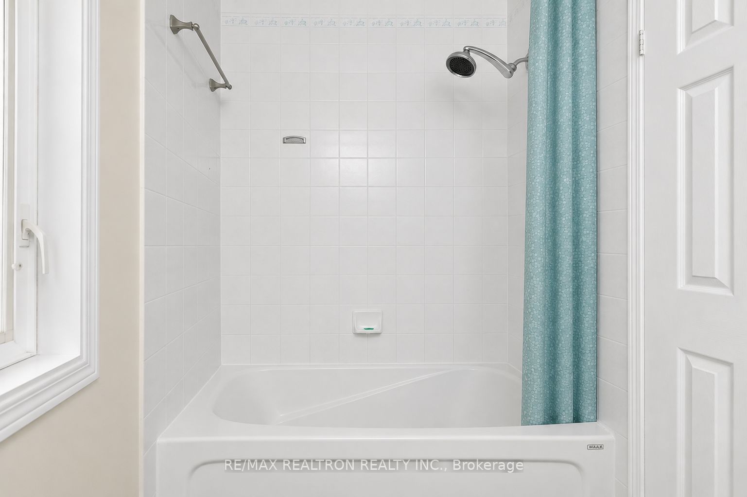 25 Hedge End Road Property Photo 22