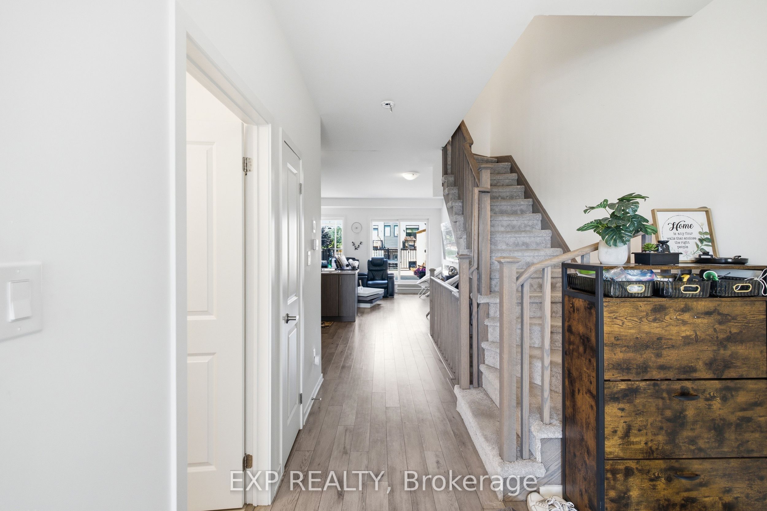 46 Bateson Street Property Photo 8