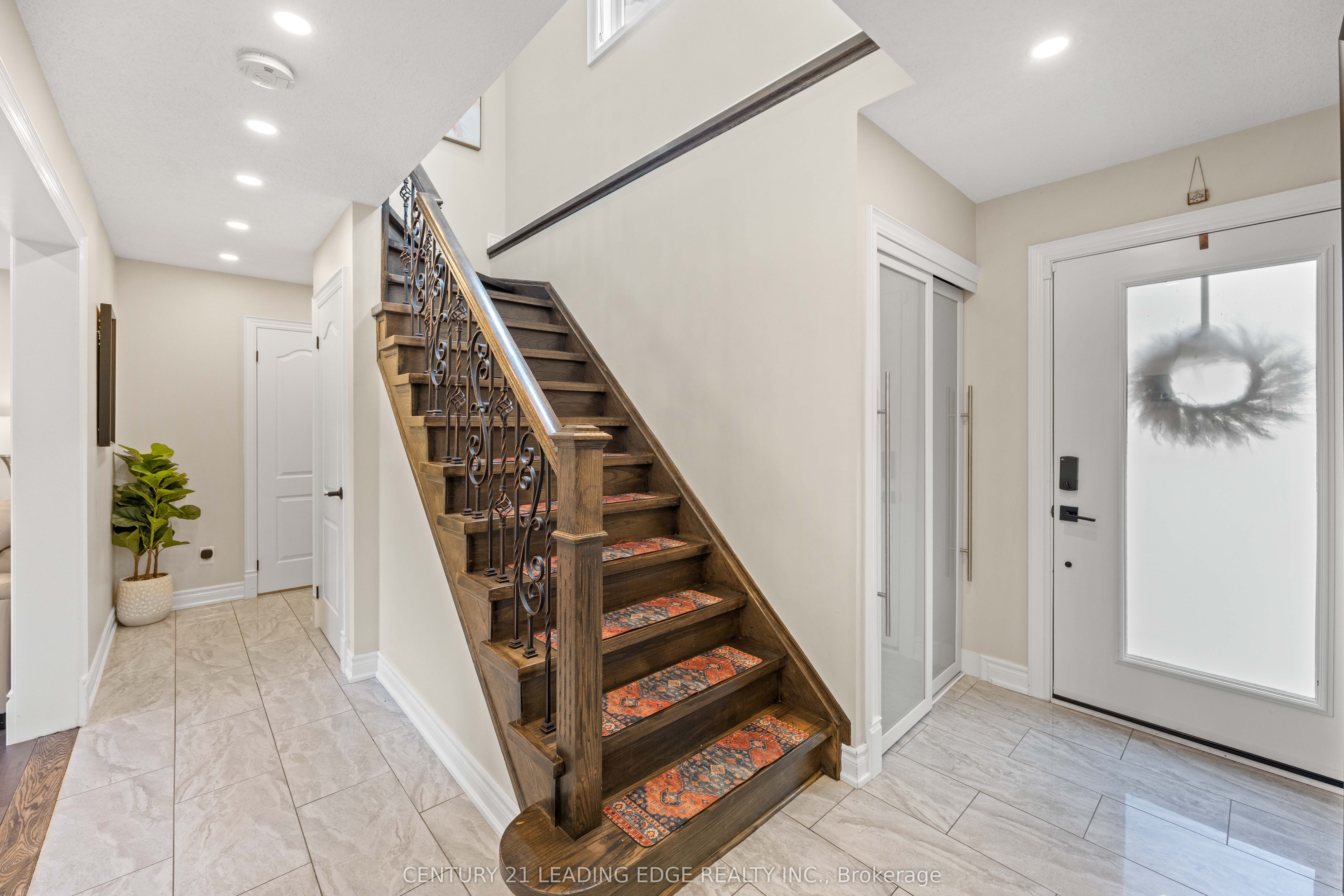 6 Freeland Avenue Property Photo 8