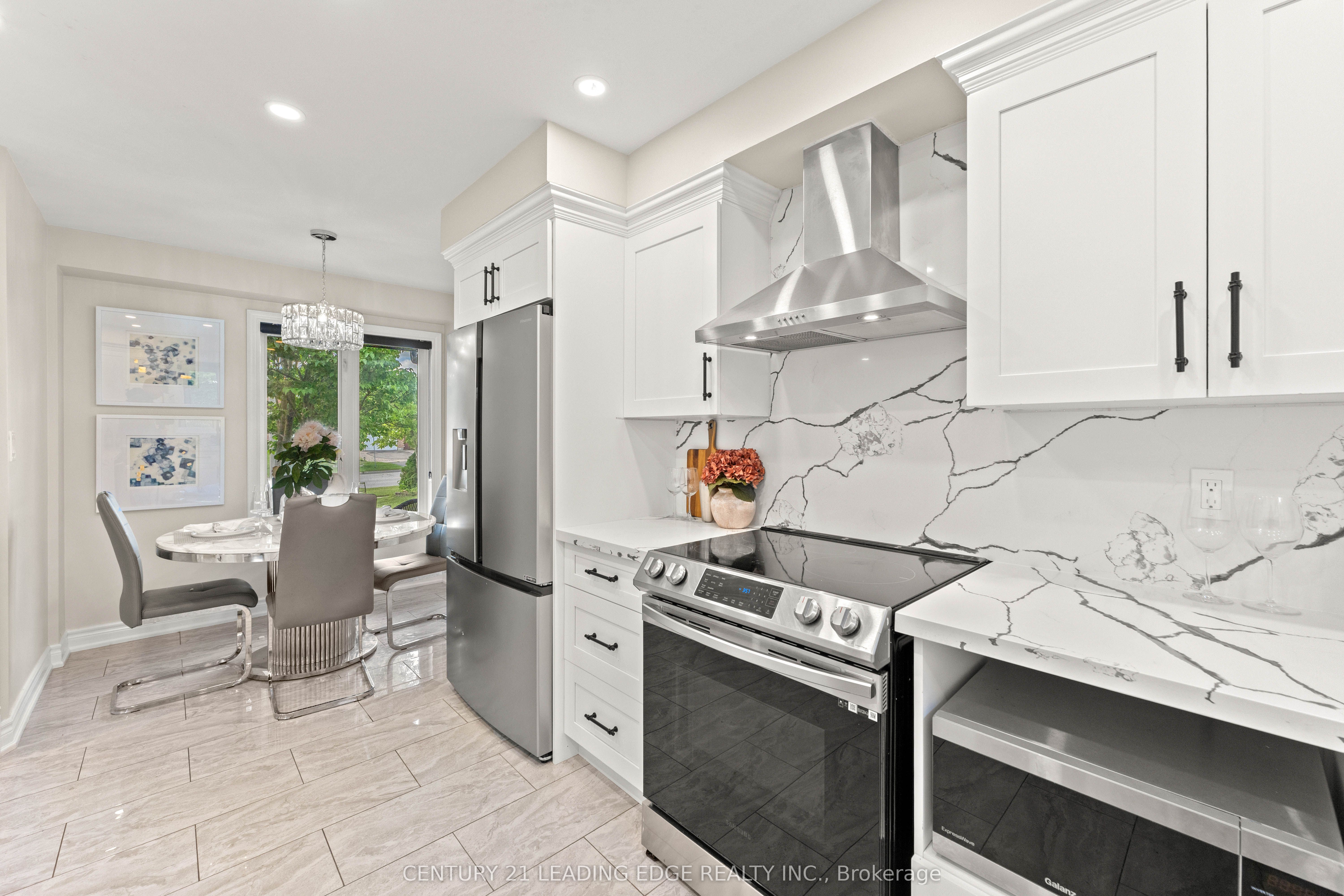 6 Freeland Avenue Property Photo 11