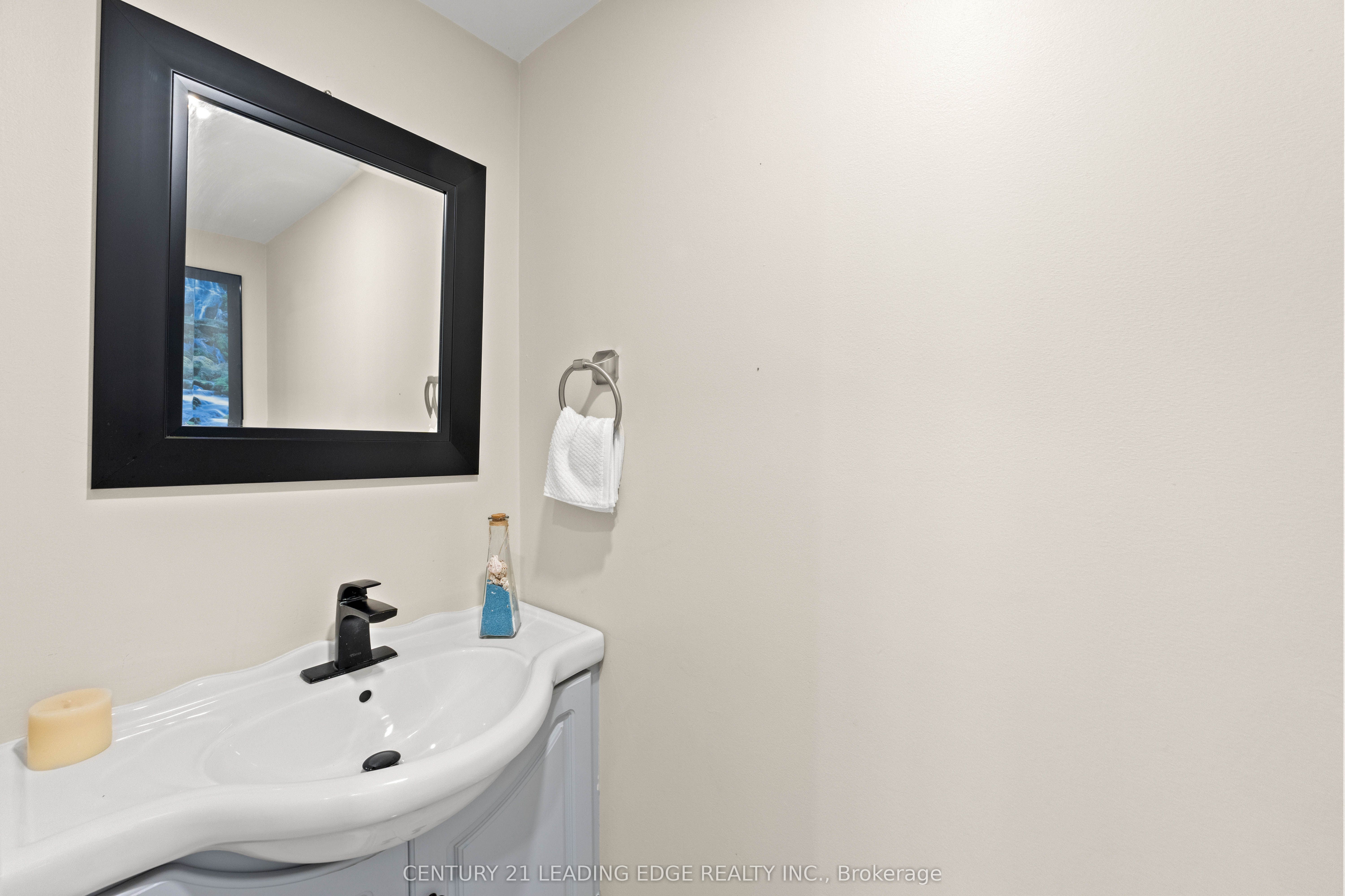 6 Freeland Avenue Property Photo 22