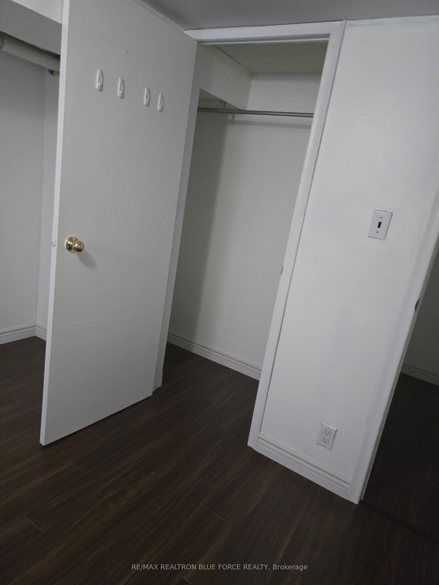 103 Santamonica Boulevard Property Photo 5