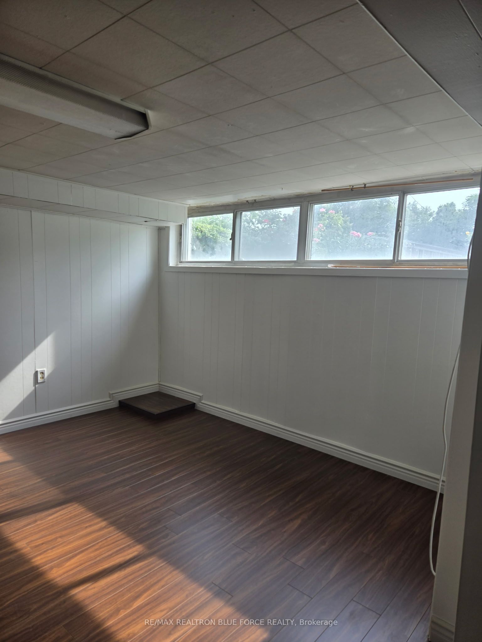 103 Santamonica Boulevard Property Photo 6