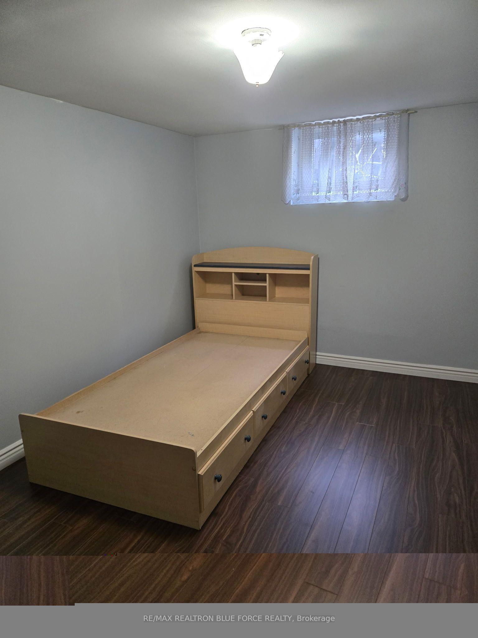 103 Santamonica Boulevard Property Photo 9