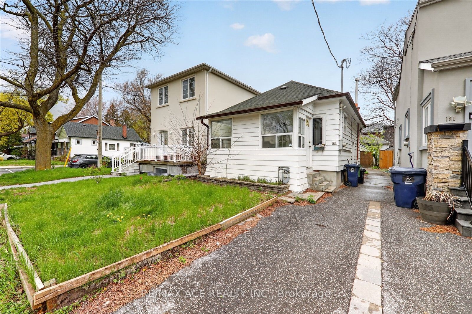 E13574684 Property Photo 1
