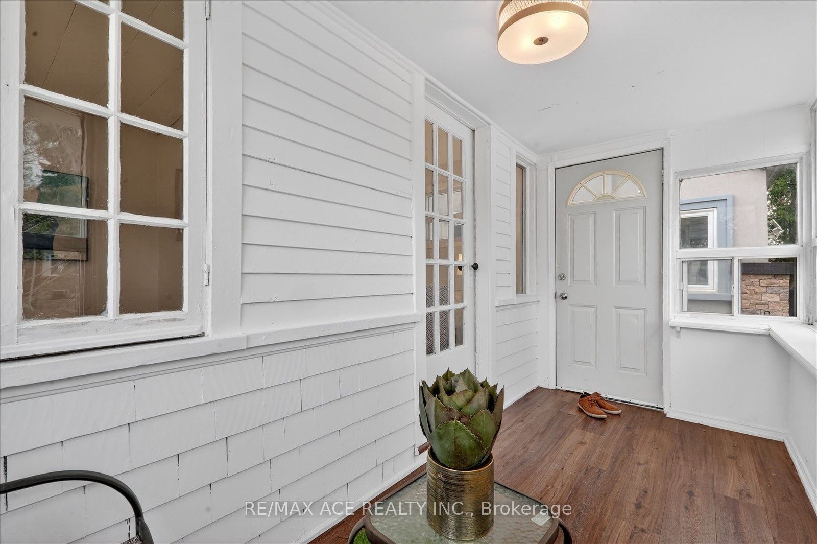 E13574684 Property Photo 6