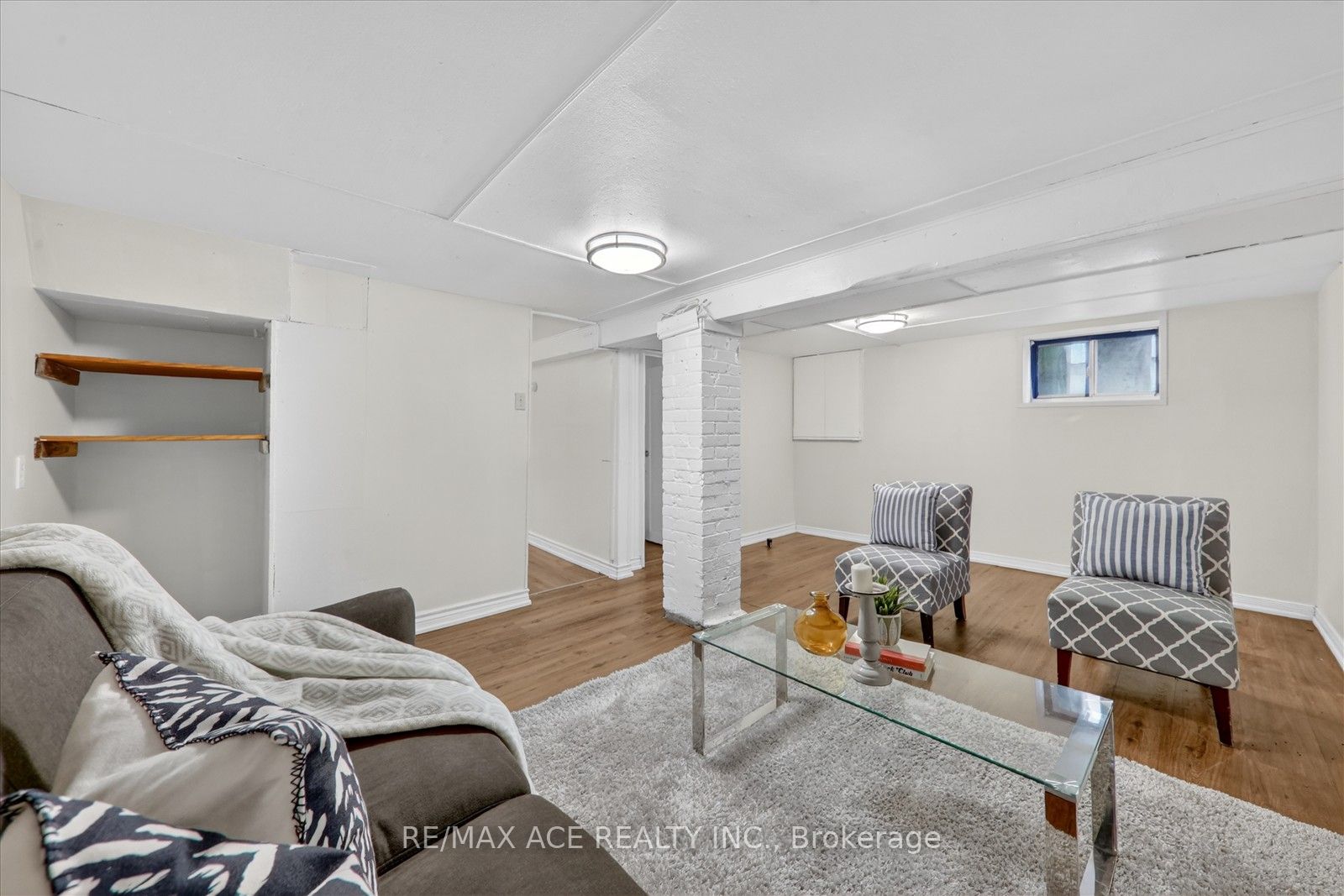 E13574684 Property Photo 24