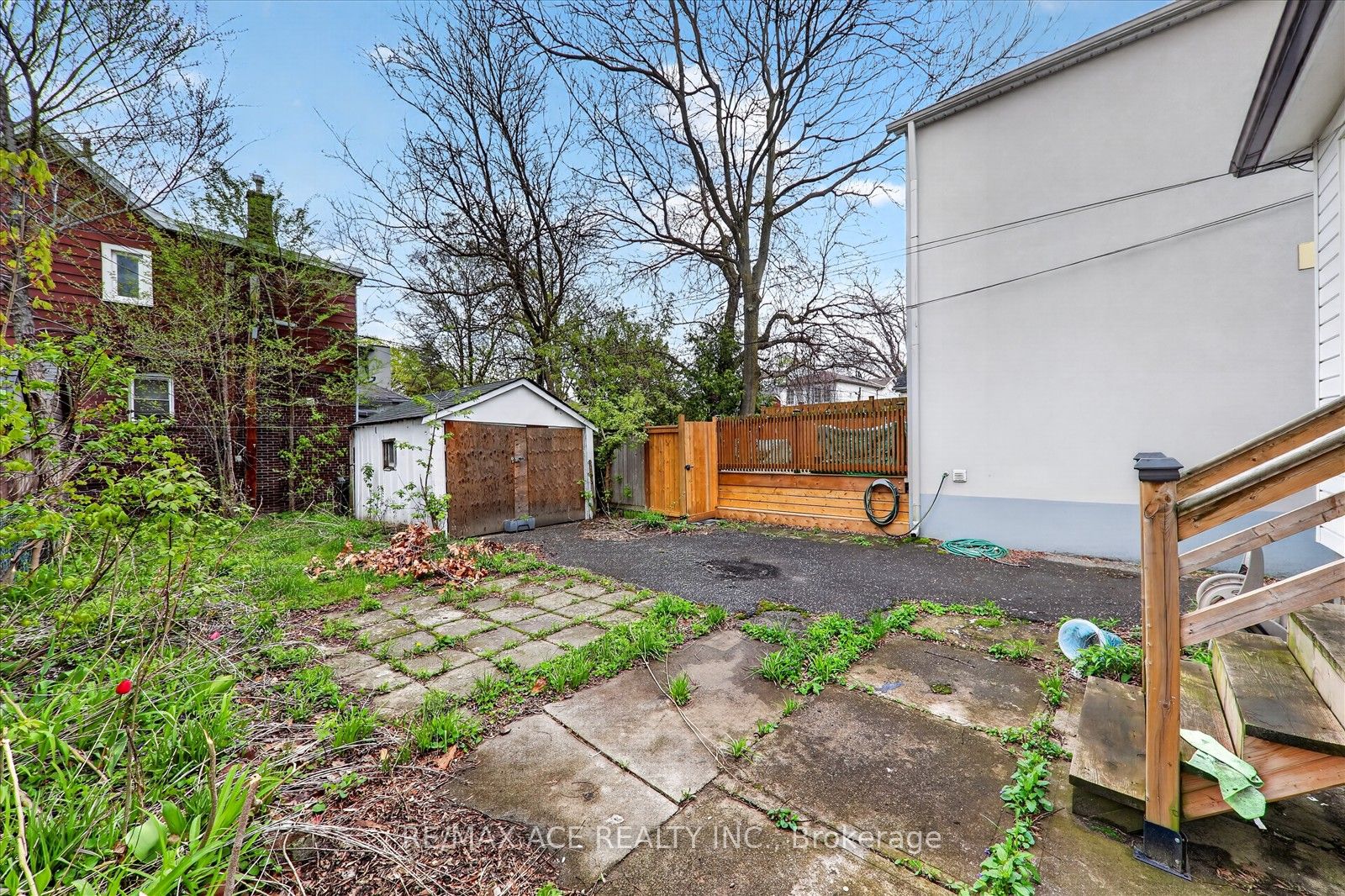 E13574684 Property Photo 28