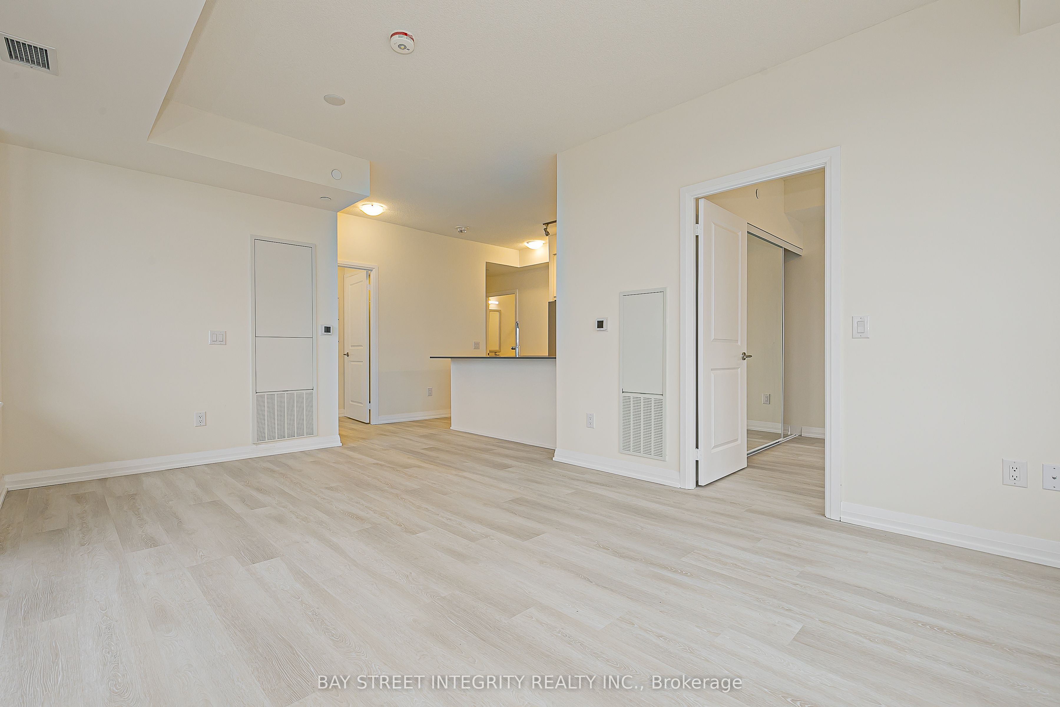 3260 Sheppard Avenue E 710 Property Photo 9