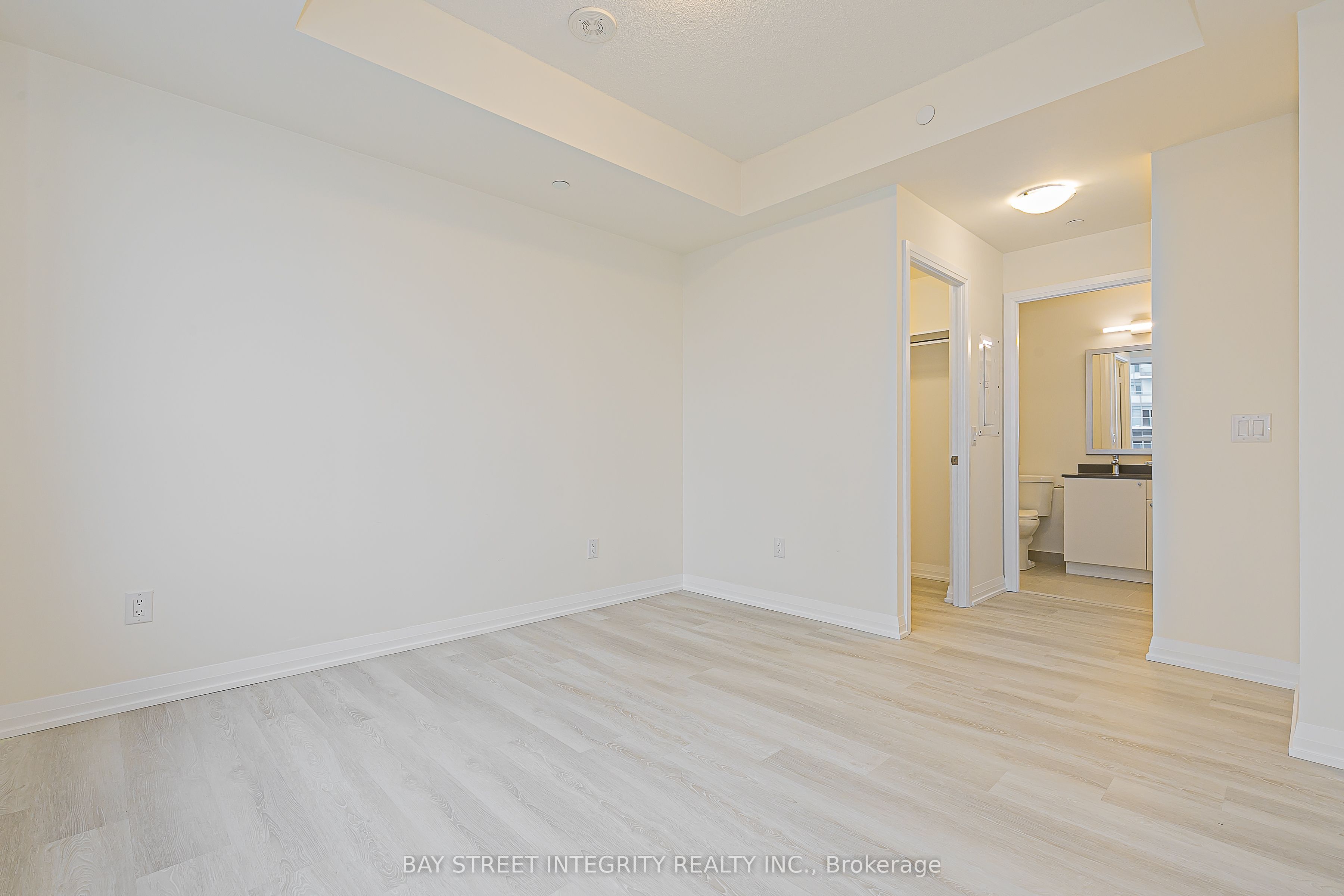 3260 Sheppard Avenue E 710 Property Photo 12