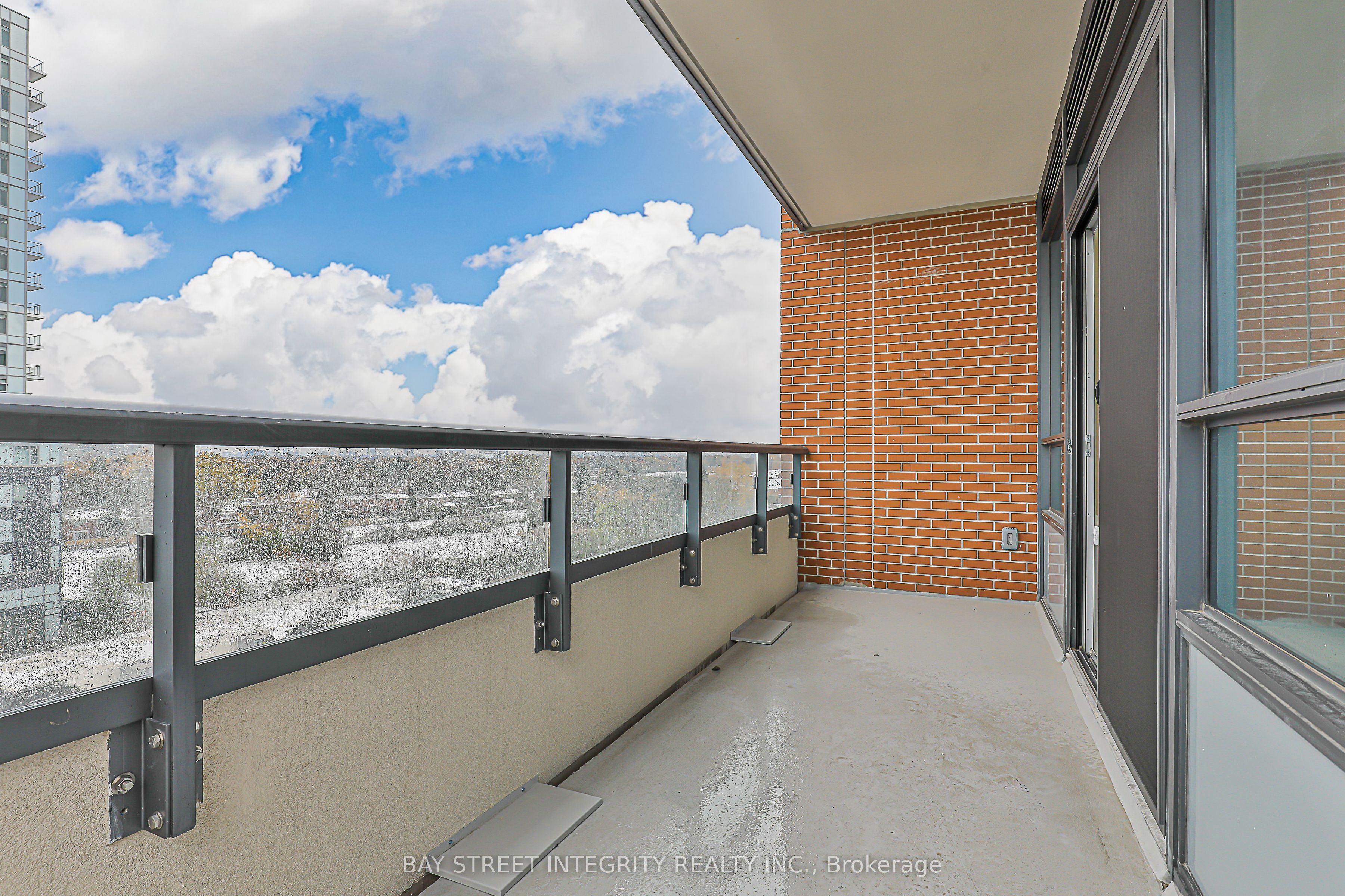 3260 Sheppard Avenue E 710 Property Photo 21