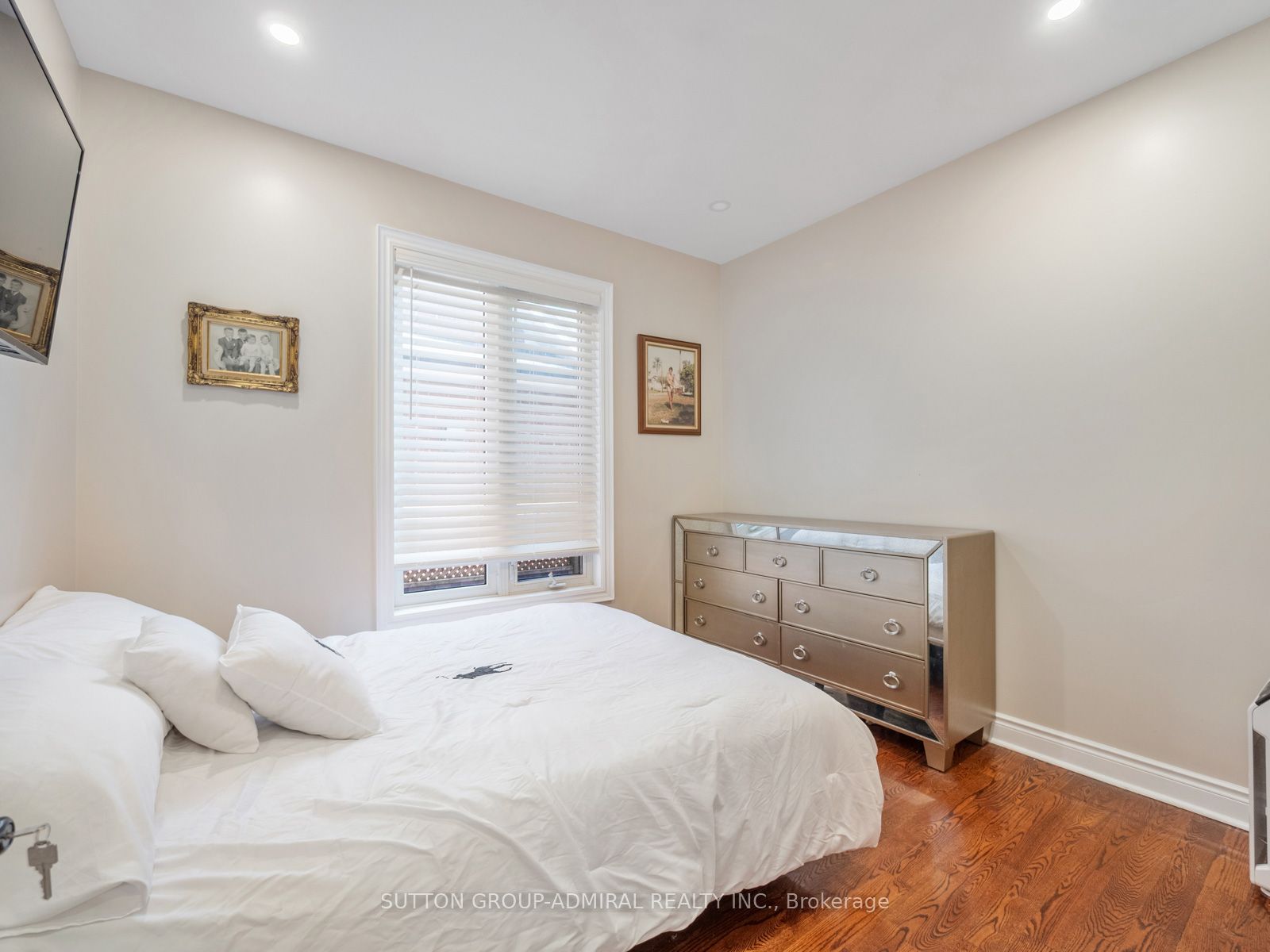 18 Thatcher Avenue Property Photo 19