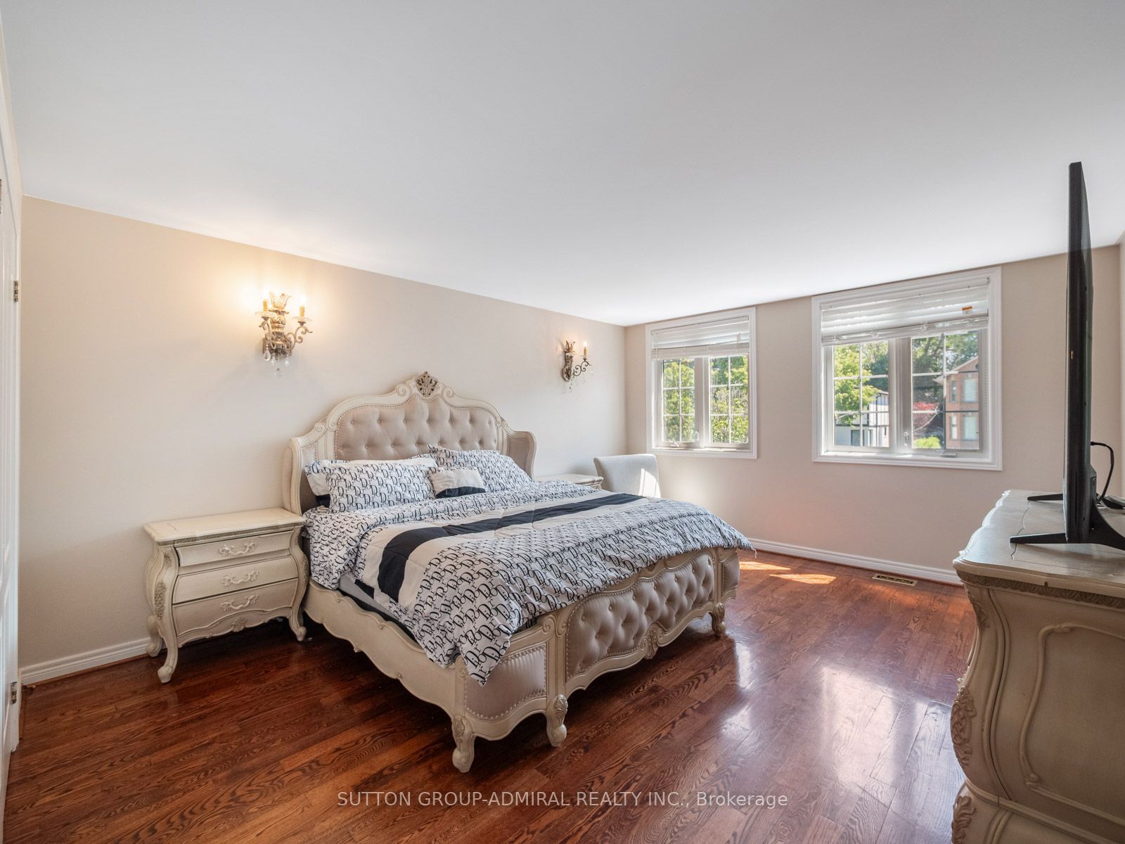 18 Thatcher Avenue Property Photo 30