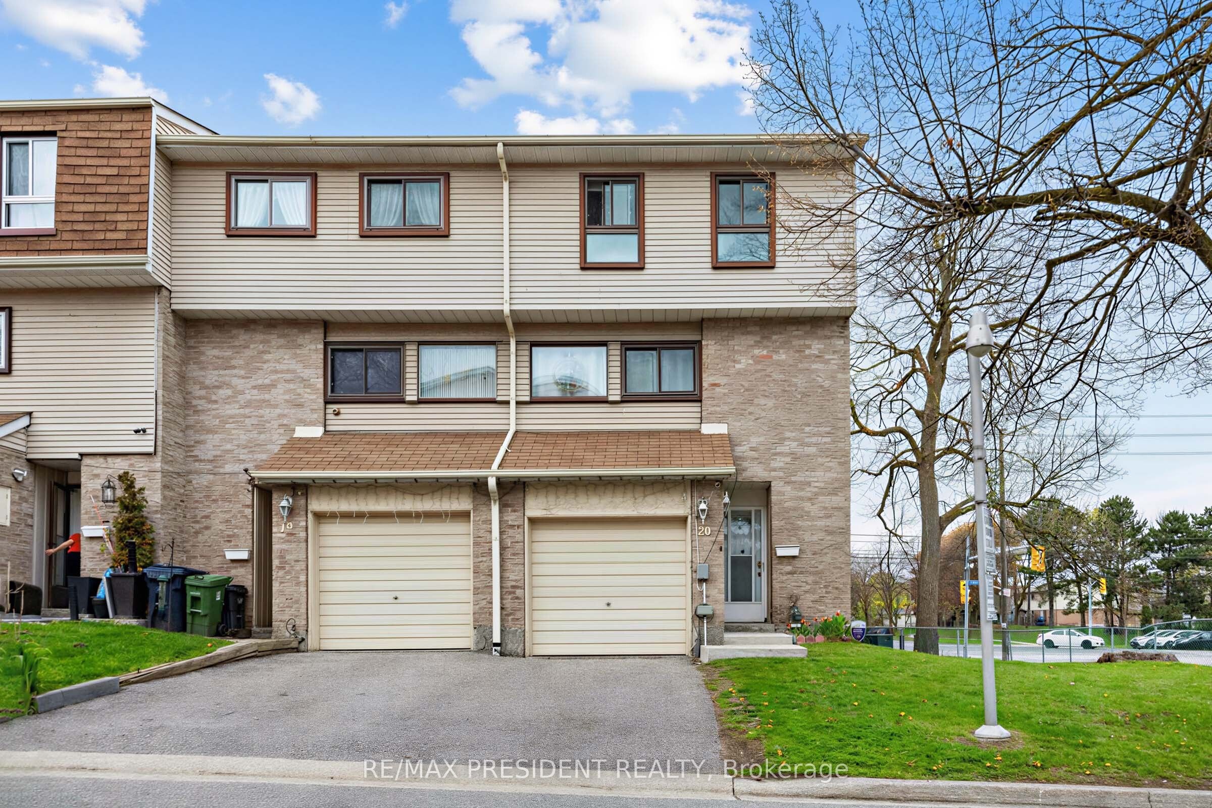 120 Murison Boulevard 20