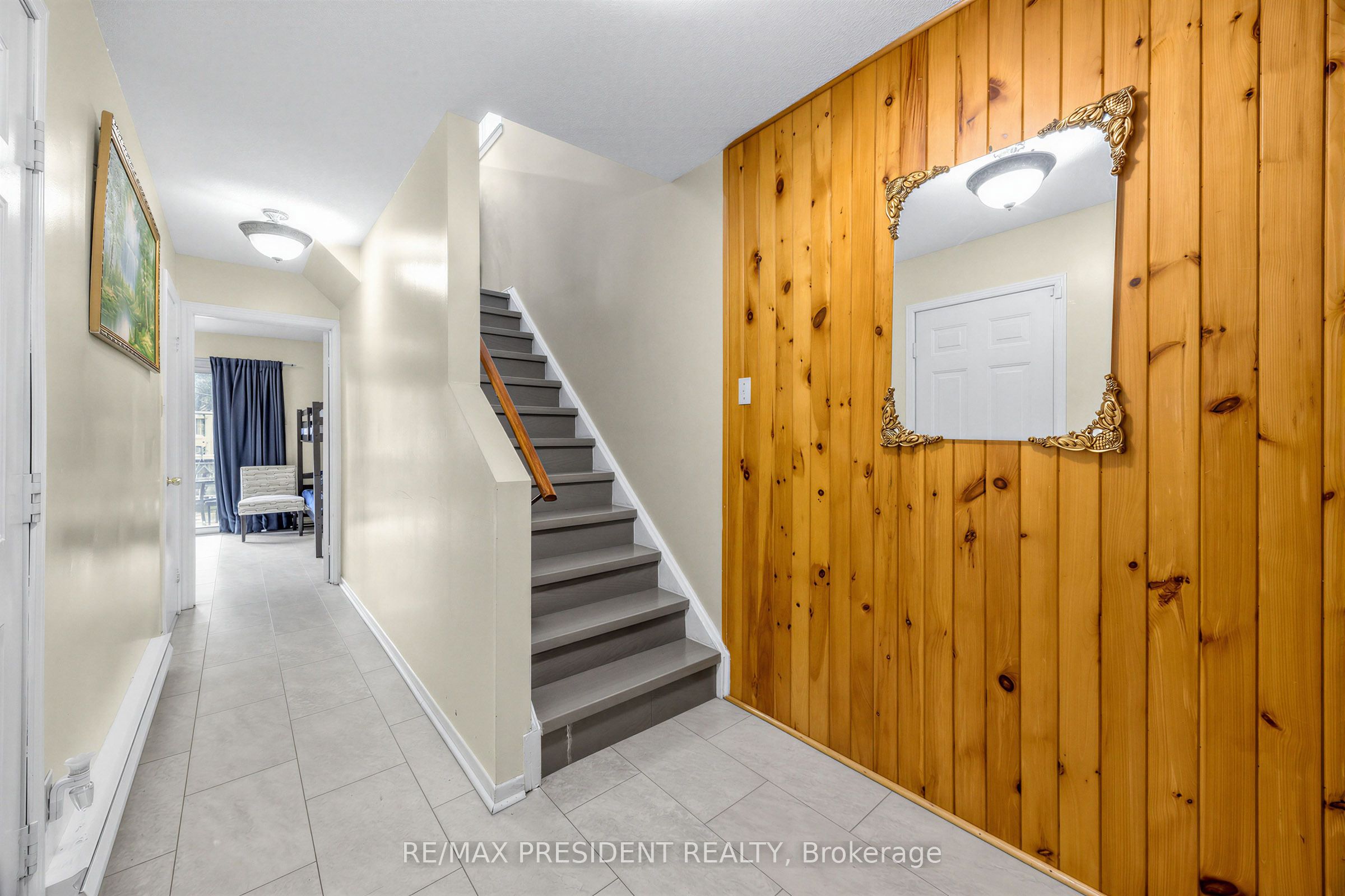 120 Murison Boulevard 20 Property Photo 4