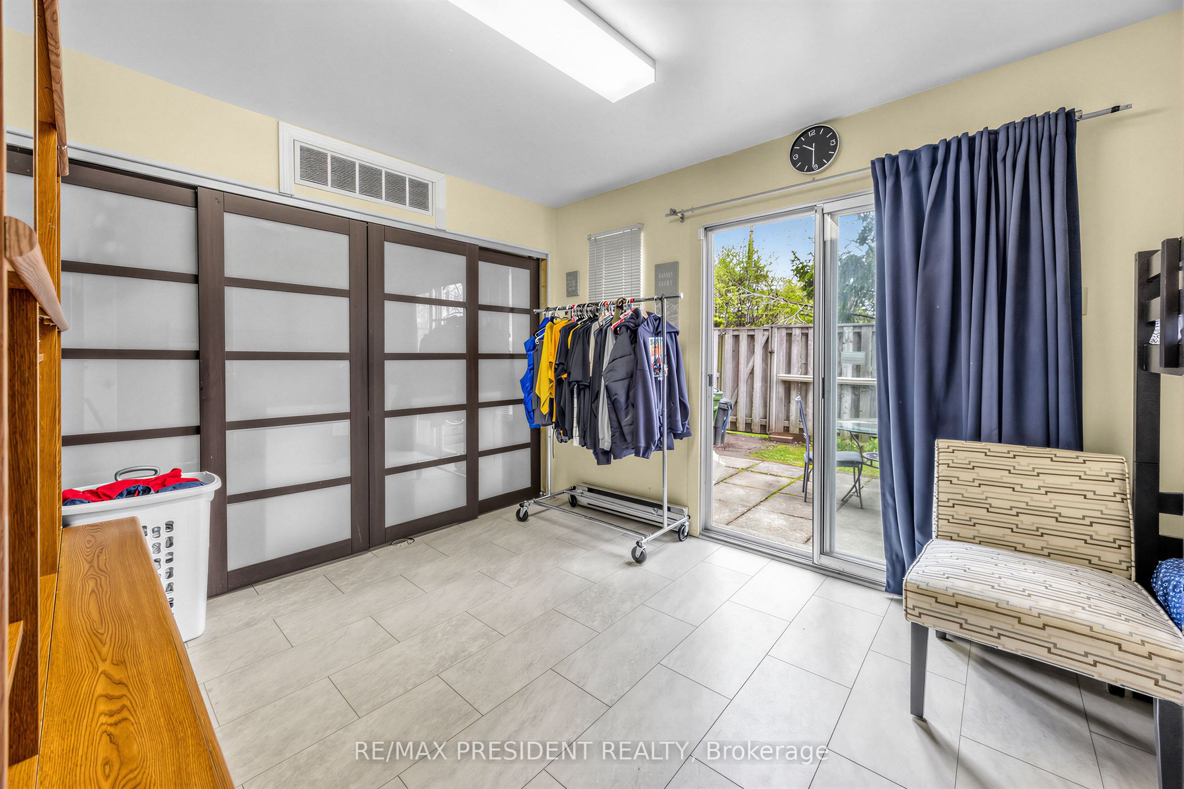120 Murison Boulevard 20 Property Photo 11