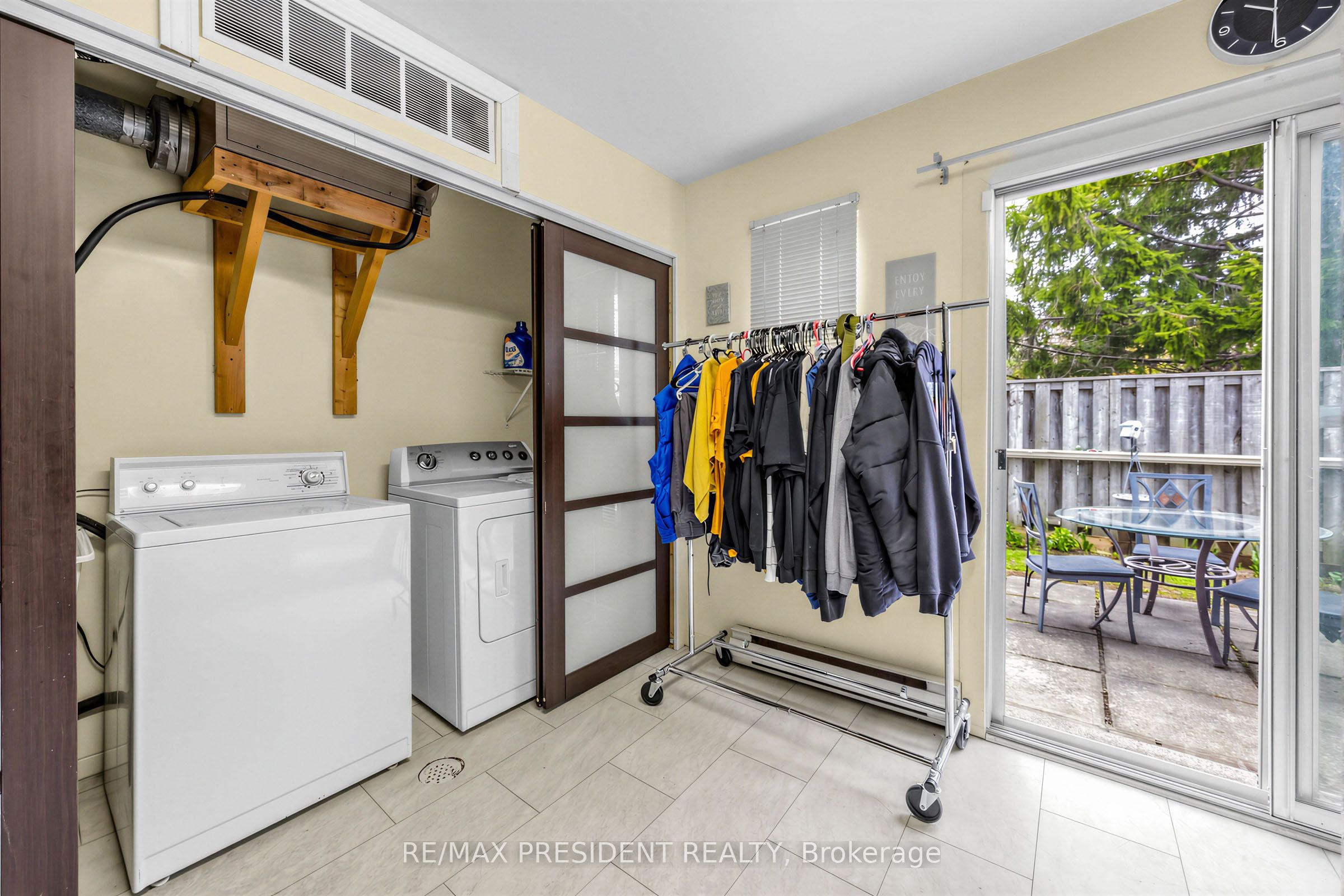 120 Murison Boulevard 20 Property Photo 13