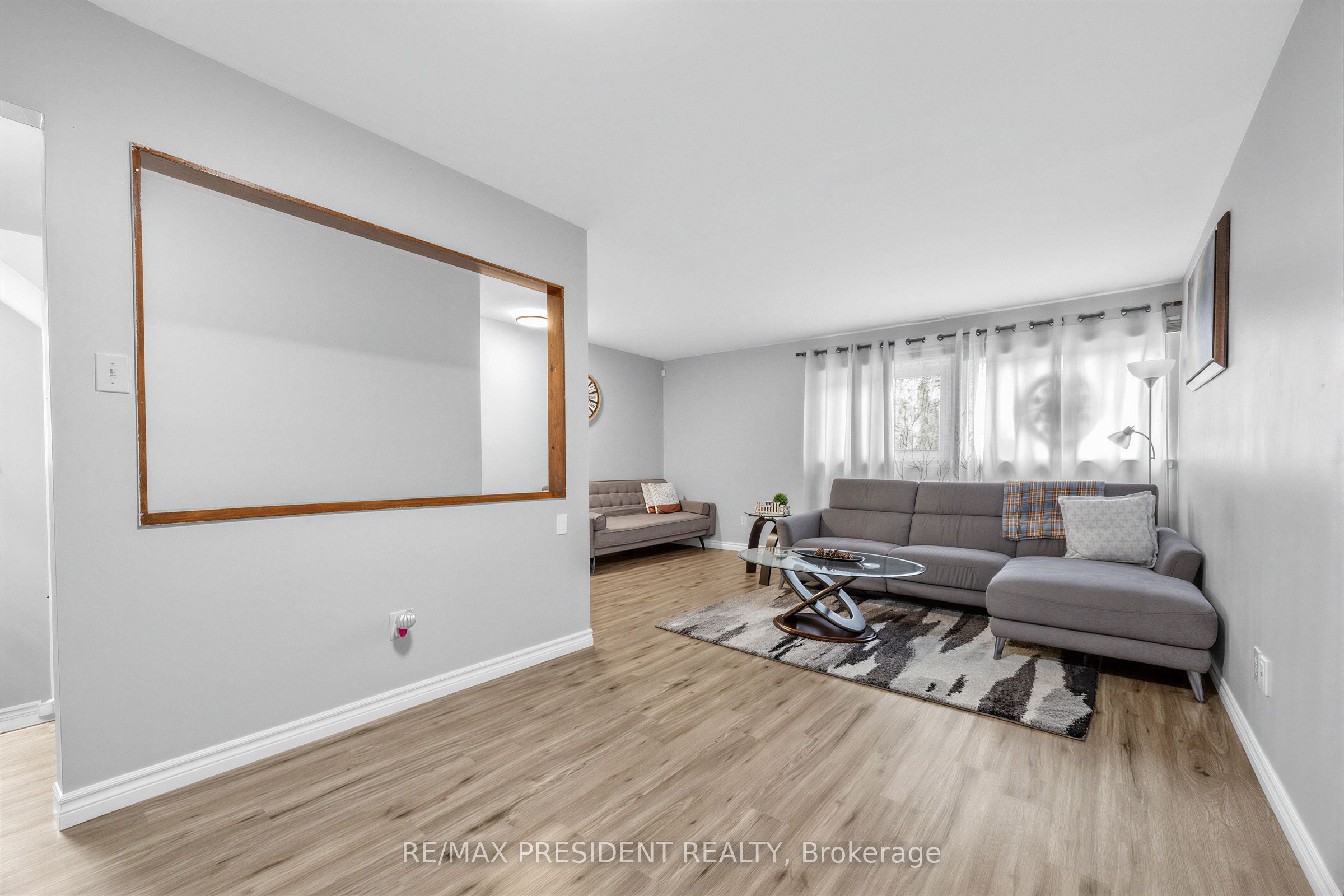 120 Murison Boulevard 20 Property Photo 16