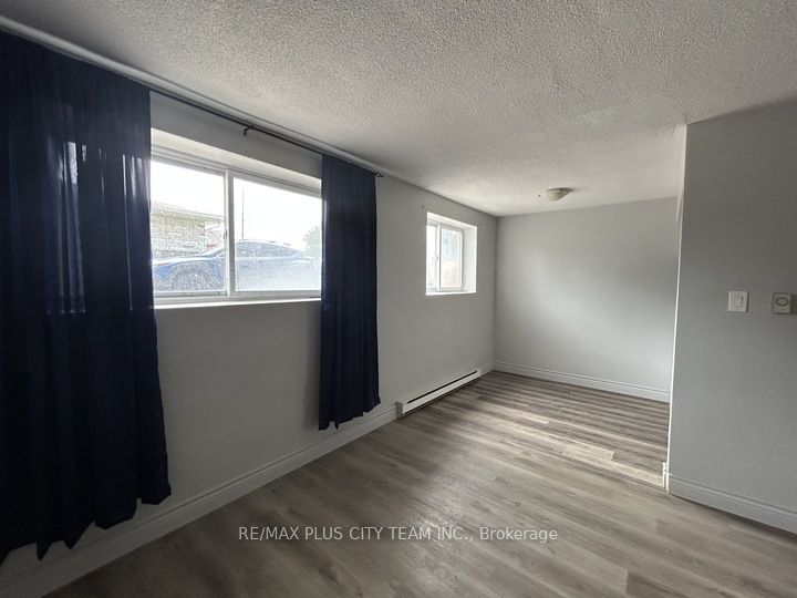 200 Park Road 101 Property Photo 2