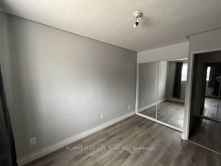 200 Park Road 101 Property Photo 6