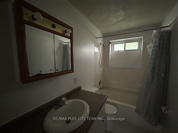 200 Park Road 101 Property Photo 9