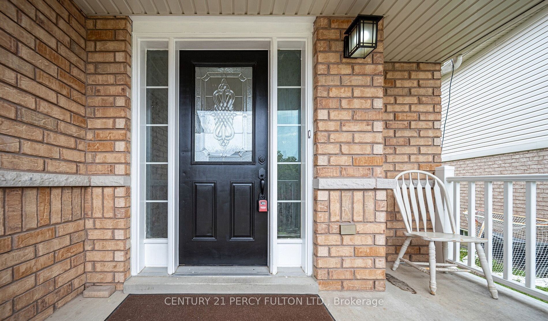 91 Laprade Square Property Photo 5