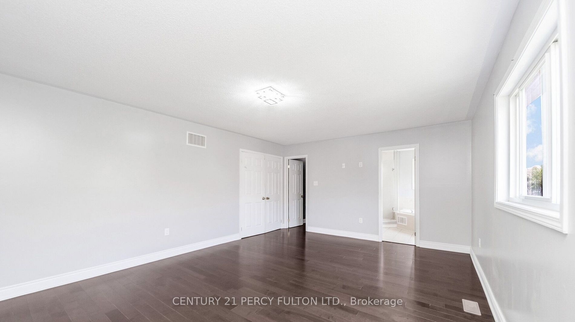 91 Laprade Square Property Photo 34